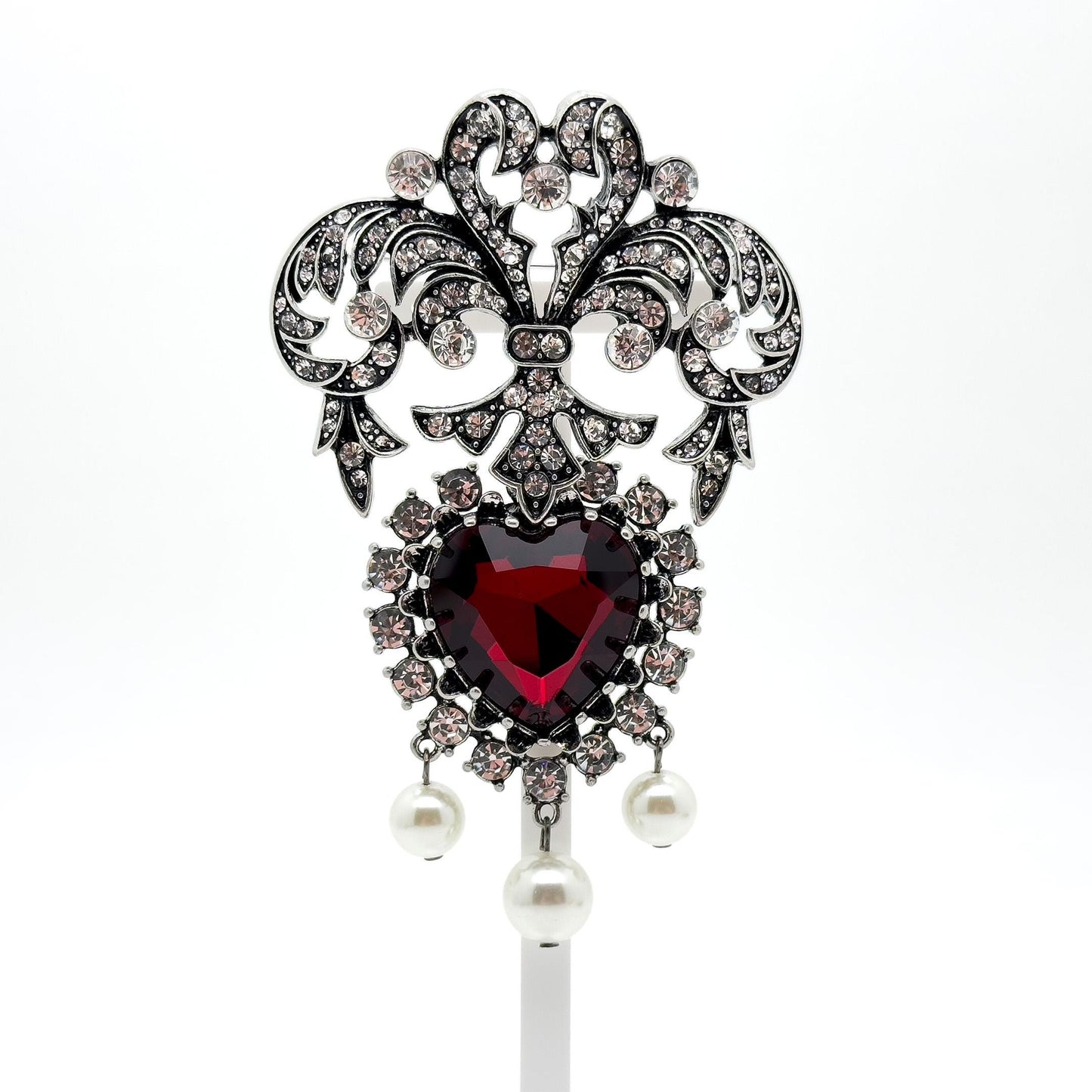 French Vintage Red Zircon Baroque Brooch with Pearls