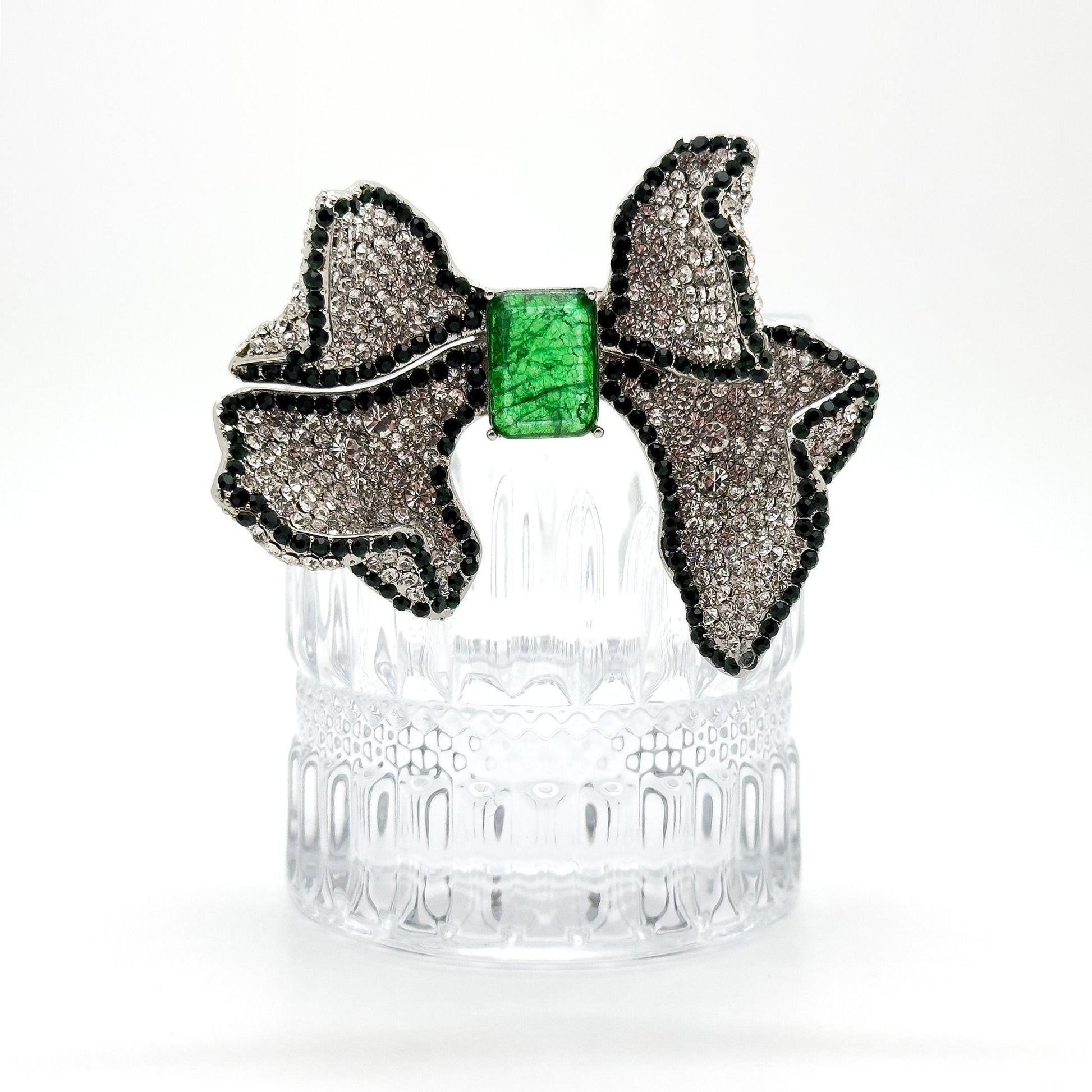 French Luxury Crystal Bow Brooch for Women – Elegant Vintage Deco