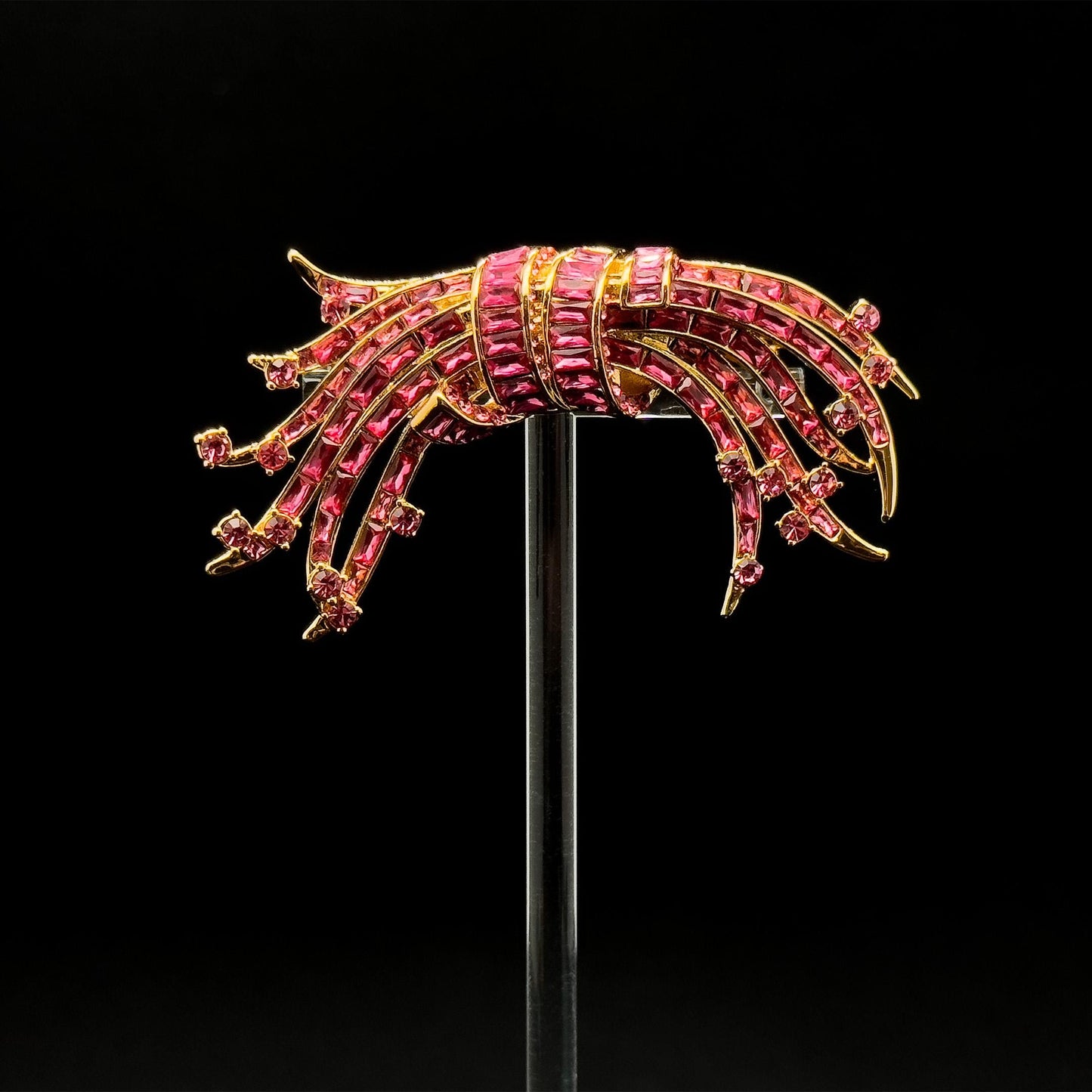 French Luxury Gradient Glass Brooch with Zircon Accents