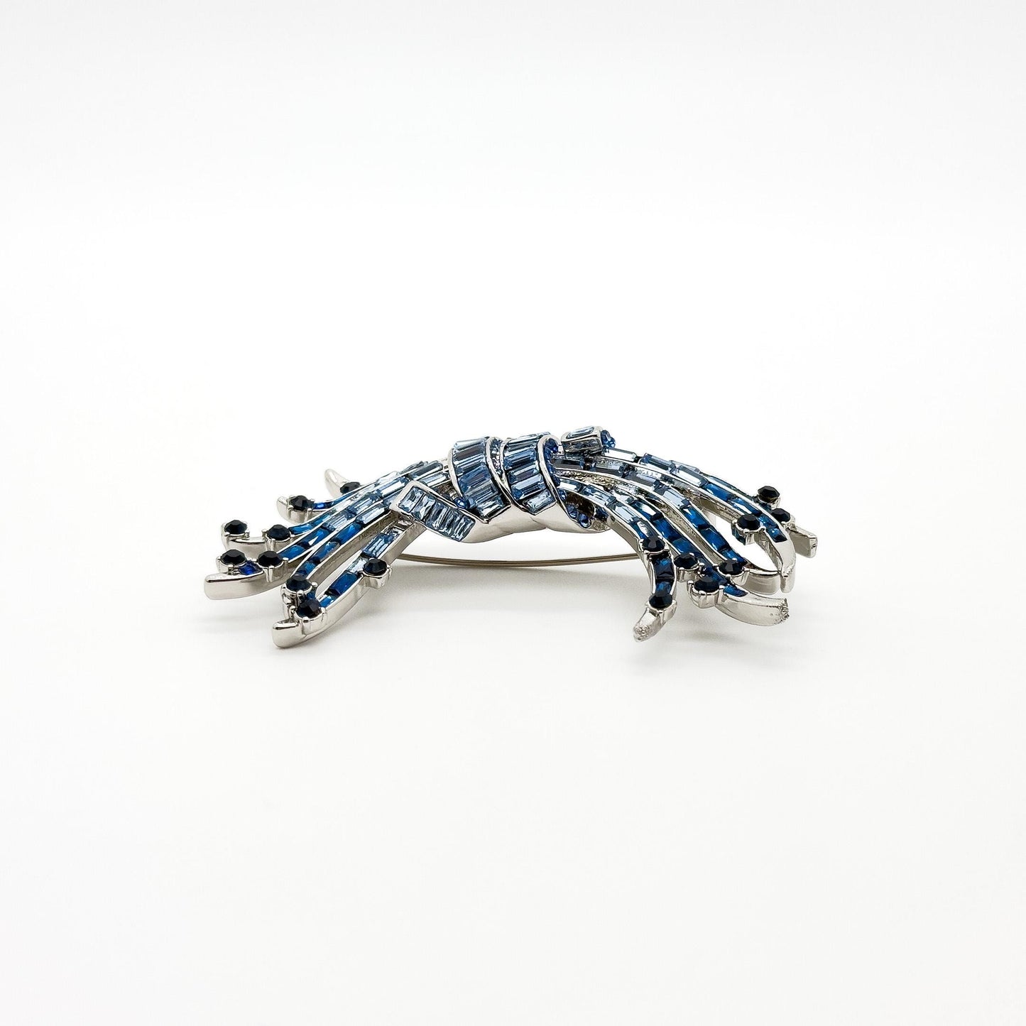 French Luxury Gradient Glass Brooch with Zircon Accents