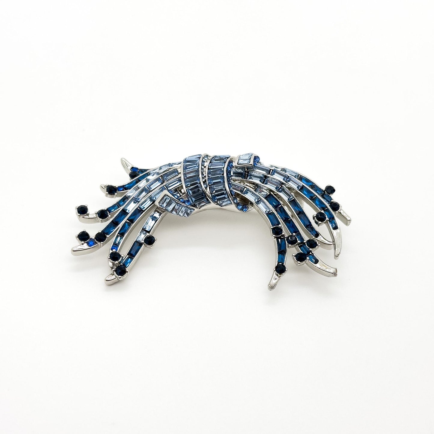 French Luxury Gradient Glass Brooch with Zircon Accents