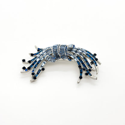 French Luxury Gradient Glass Brooch with Zircon Accents