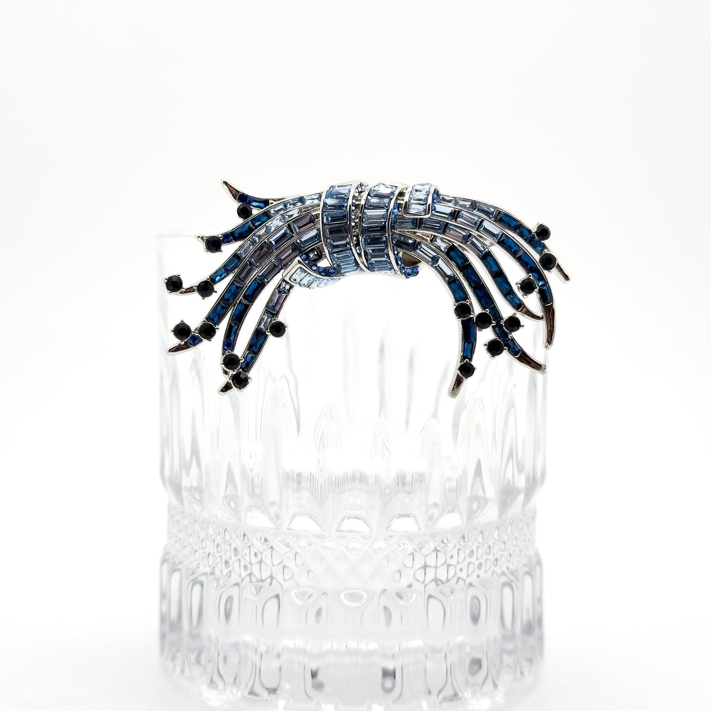 French Luxury Gradient Glass Brooch with Zircon Accents