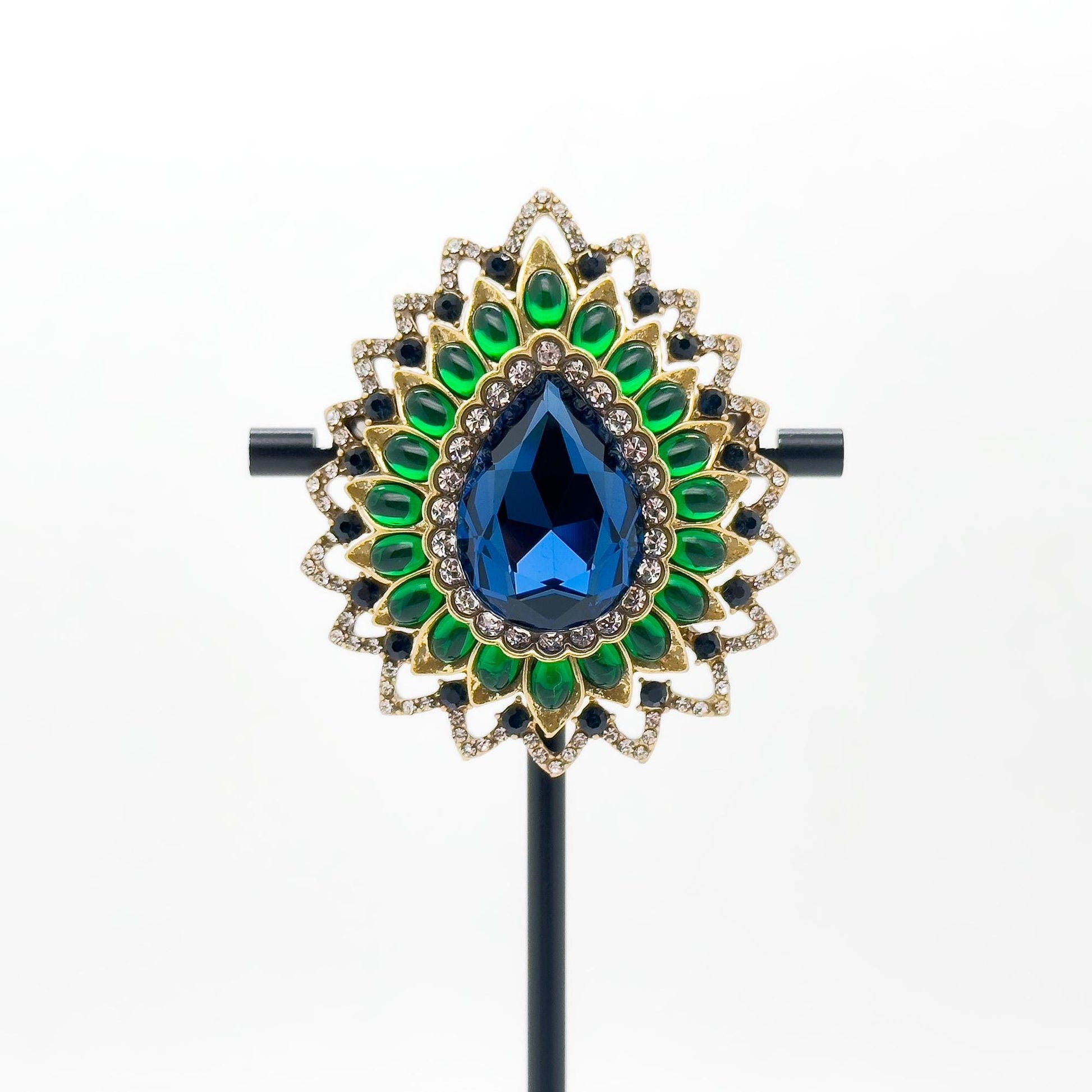 Vintage Art Deco Teardrop Brooch with 3D Flower and Rhinestones