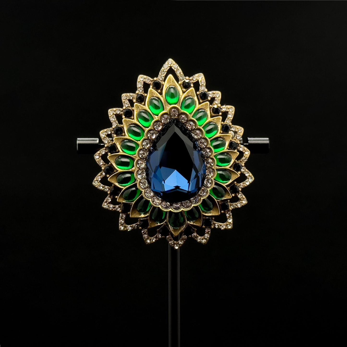 Vintage Art Deco Teardrop Brooch with 3D Flower and Rhinestones