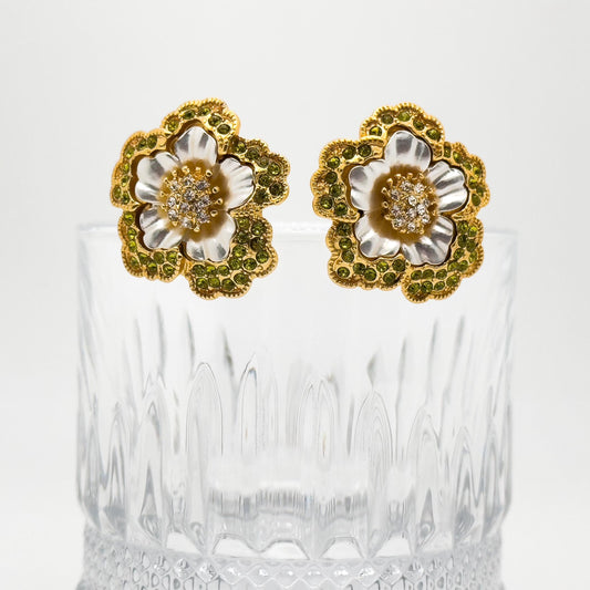 French Vintage 3D Flower Stud Earrings Gold-Plated Rhinestone