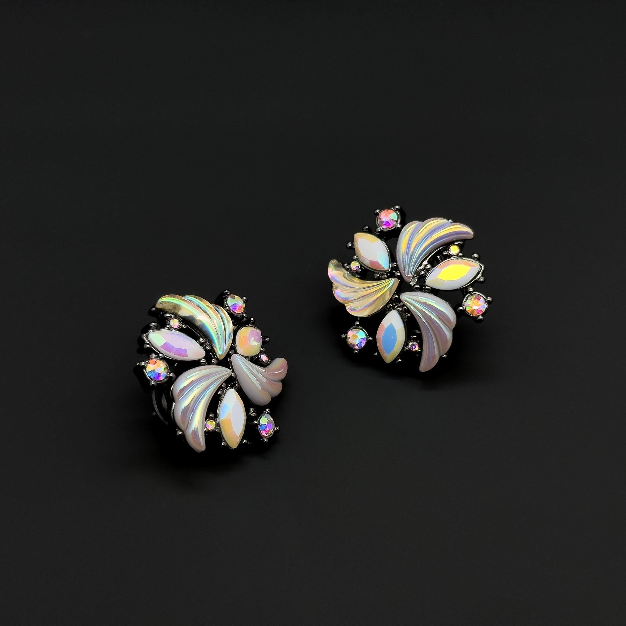 French Vintage Flower Earrings and Bracelet Set Rhinestone Boho Statement