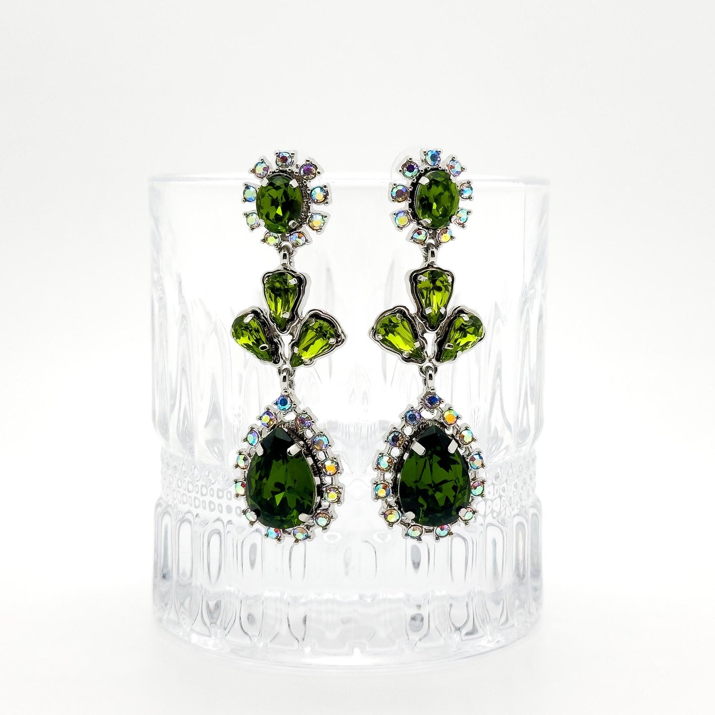 French Vintage Emerald Rhinestone Teardrop Earrings – Art Deco Drops