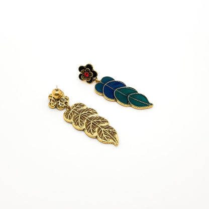 Vintage Art Deco Green Leaf Enamel Drop Earrings with Rhinestones