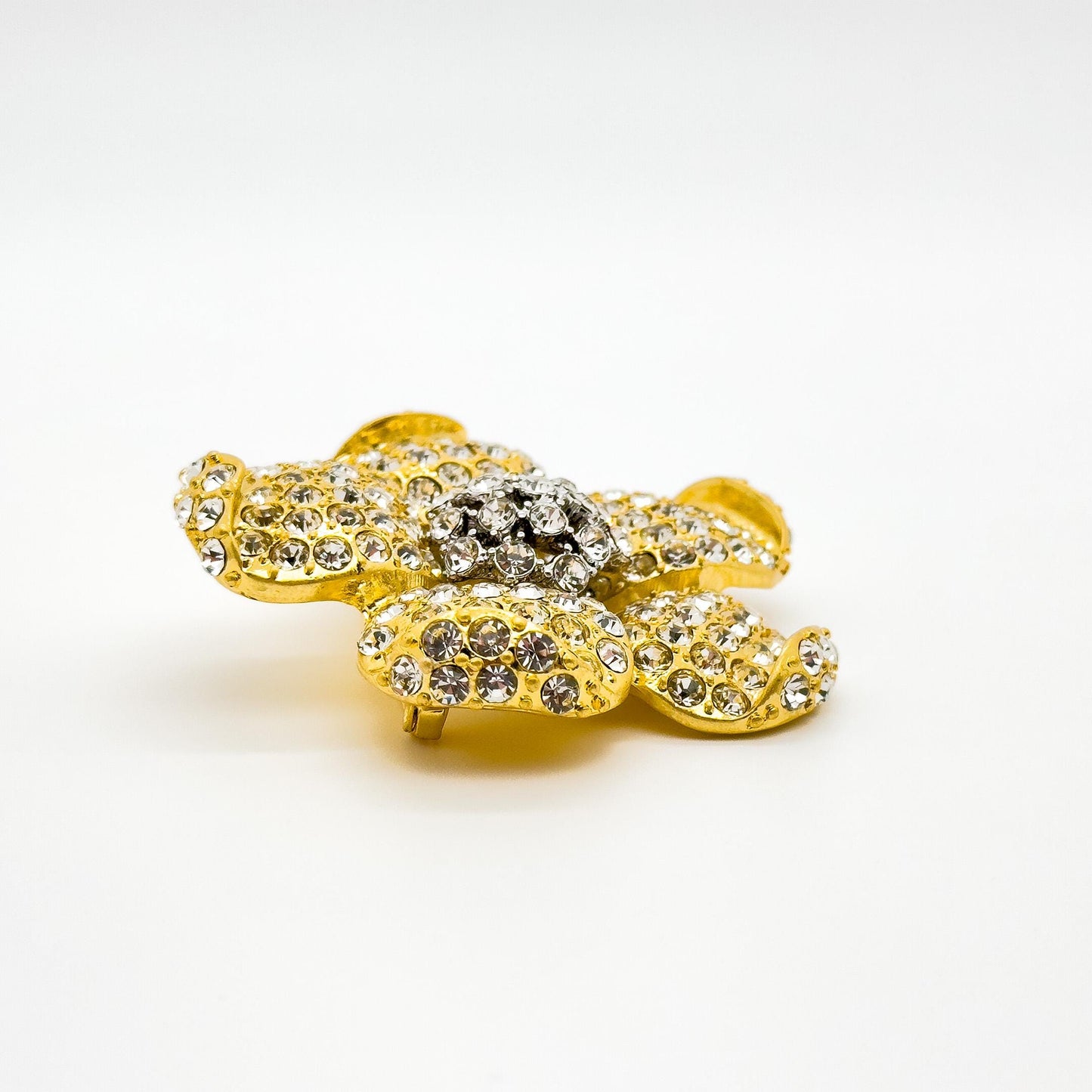 French Minimalist Flower Brooch Gold-Plated Rhinestone Pastoral Pin