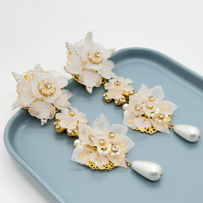 Art Deco Bridal Drop Earrings with White Flower Rhinestones Clip