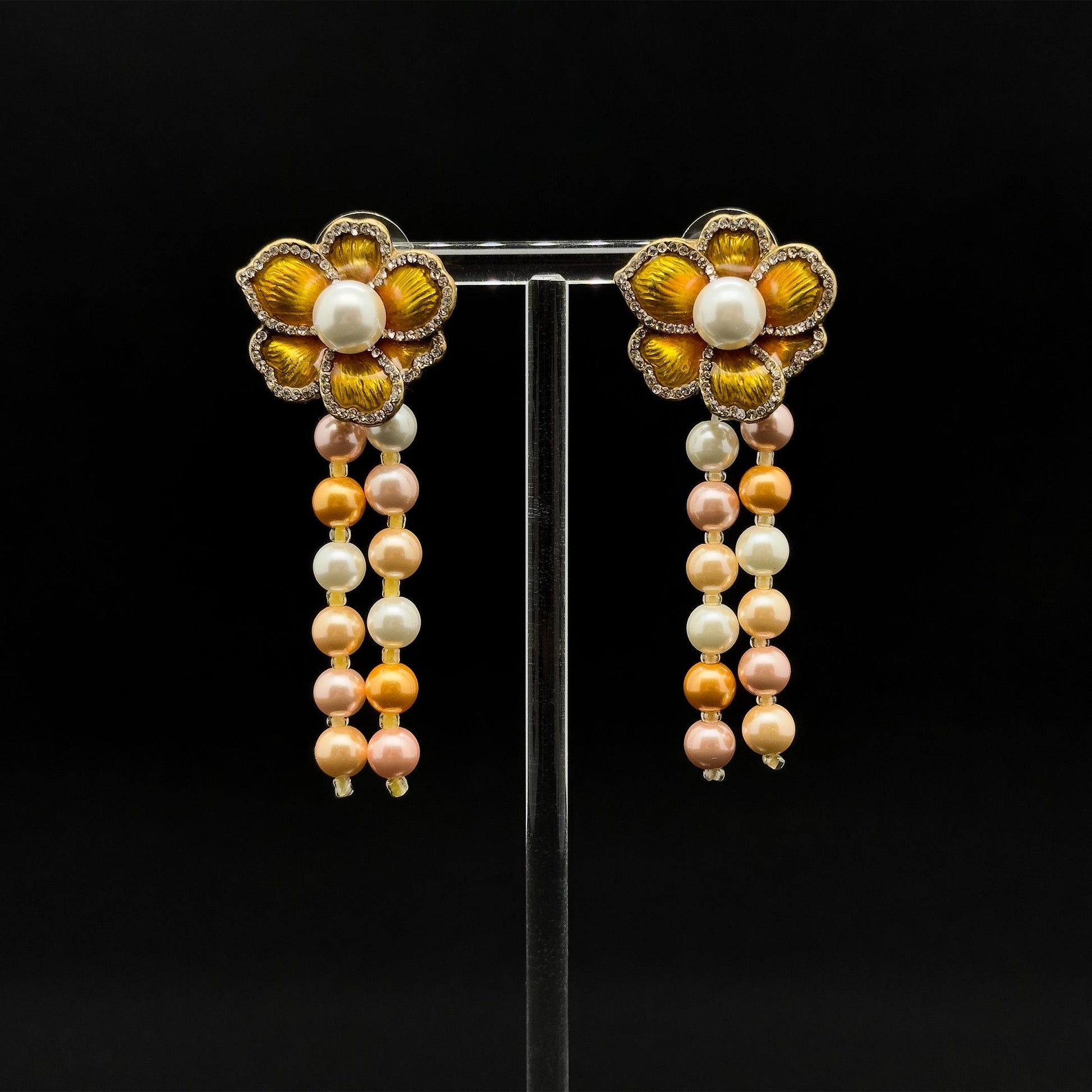 French Vintage Pearl Flower Necklace and Earrings Set Palace Style