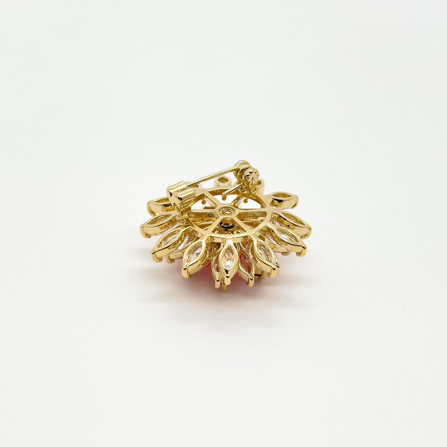 Pink Gradient Rotating Sunflower Brooch, Gold-Plated Zircon Pin