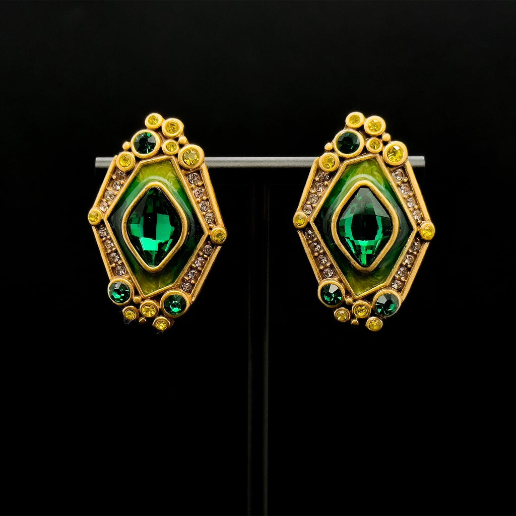 Vintage Art Deco Green Zircon Cameo Court-Style Stud Earrings