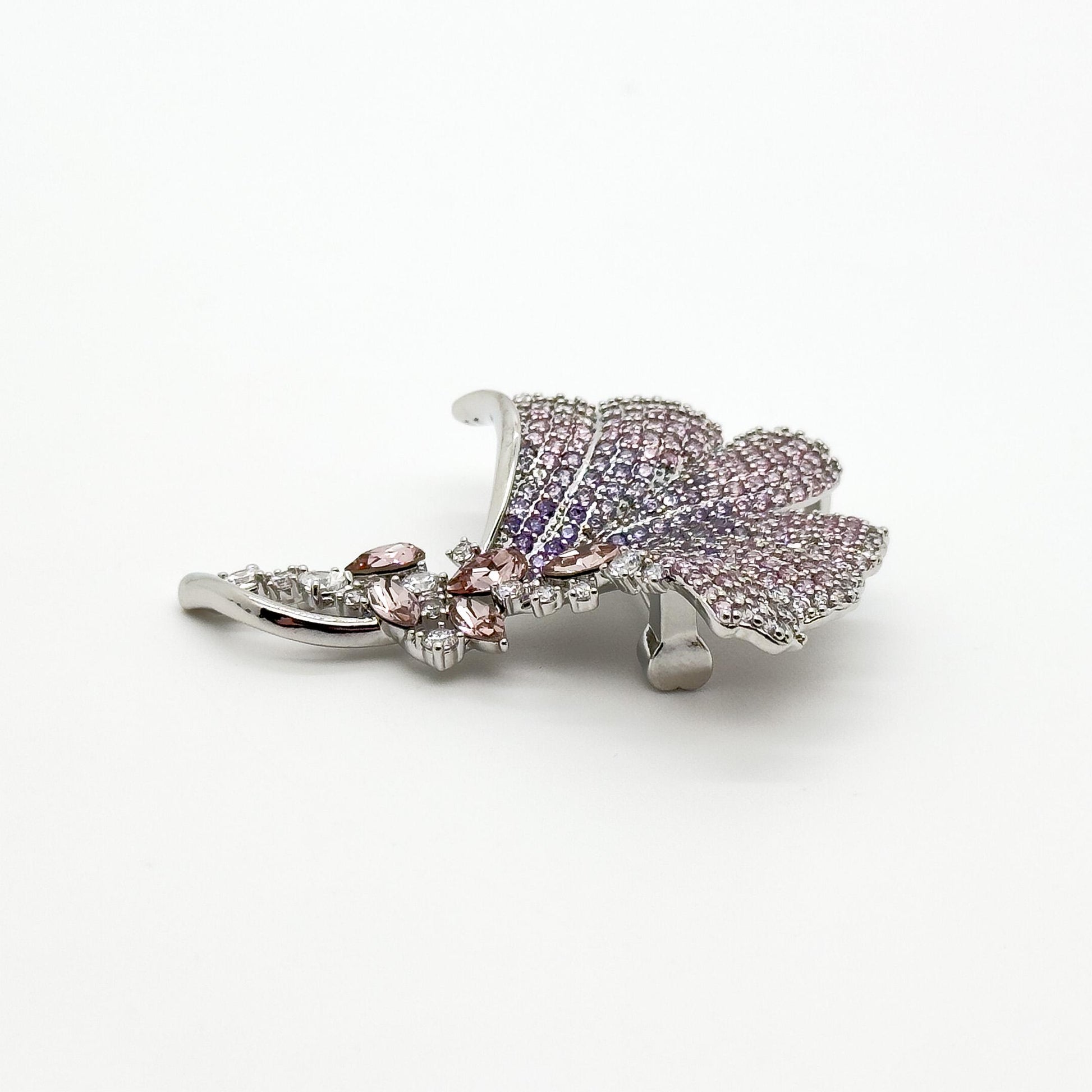 Luxury Ginkgo Leaf 3D Brooch with Zircon Copper Finish