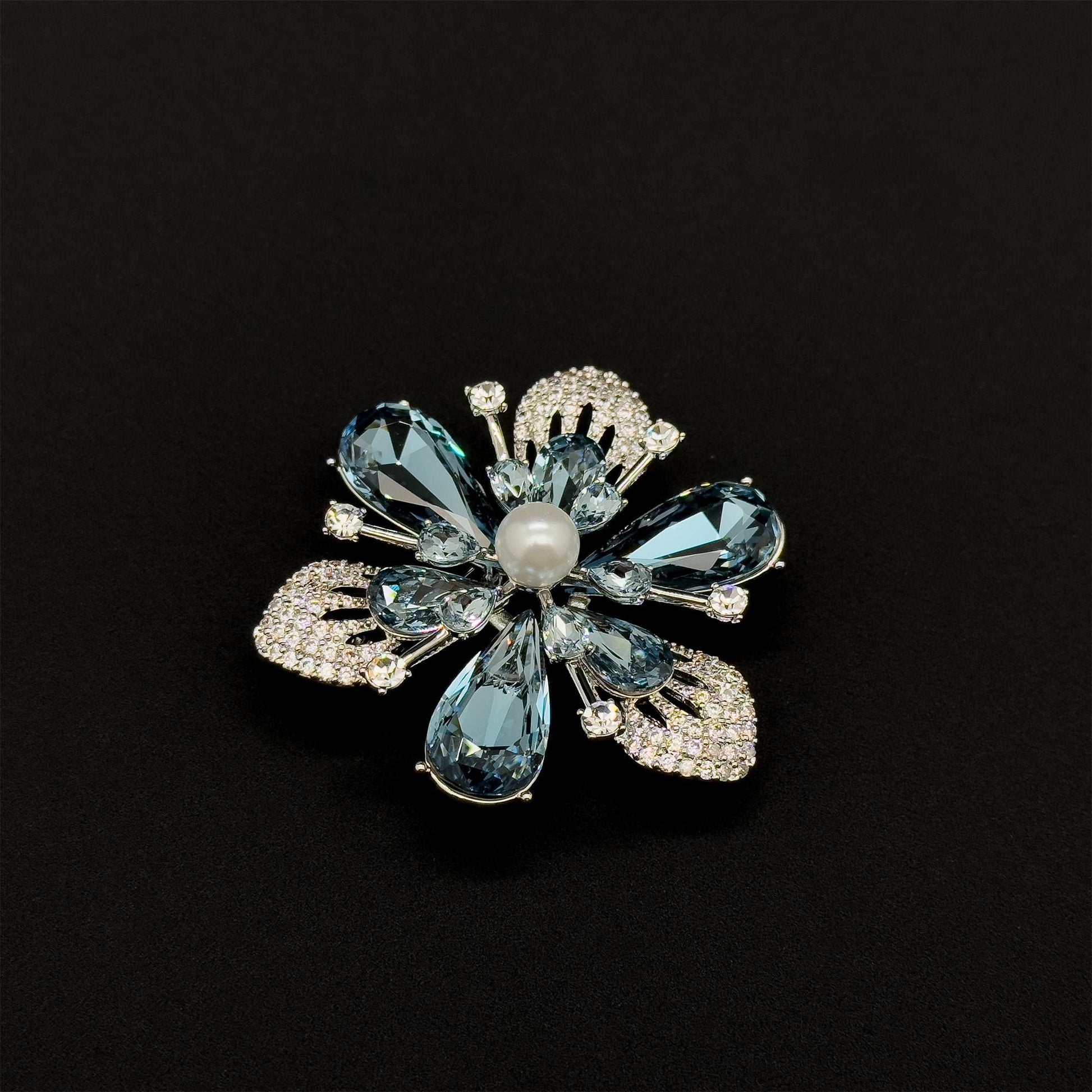 Vintage Art Deco Blue Crystal Flower Brooch, Gold-Plated Pin
