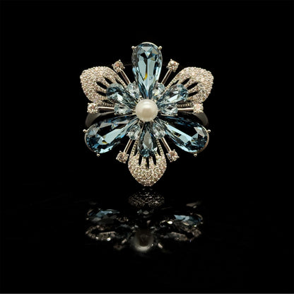 Vintage Art Deco Blue Crystal Flower Brooch, Gold-Plated Pin