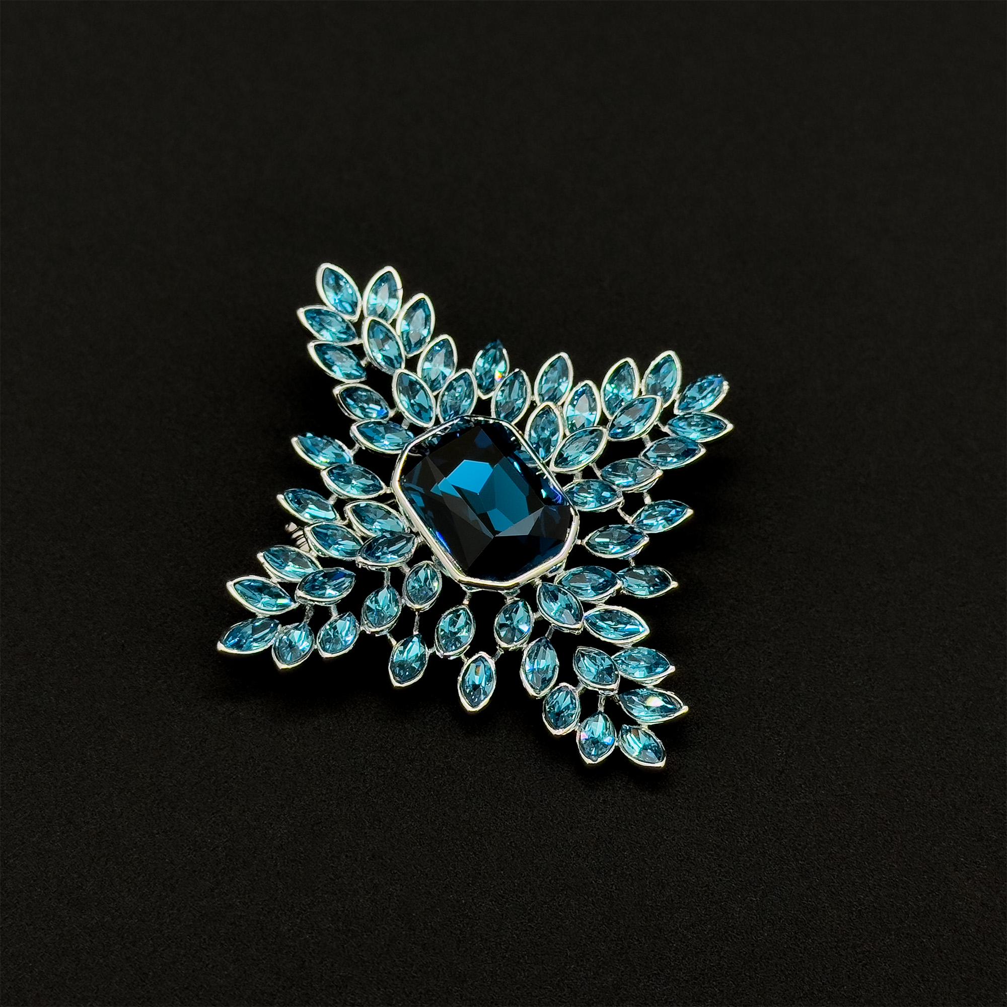 Art Deco Vintage Leaf Brooch Blue Crystal Copper Statement Pin