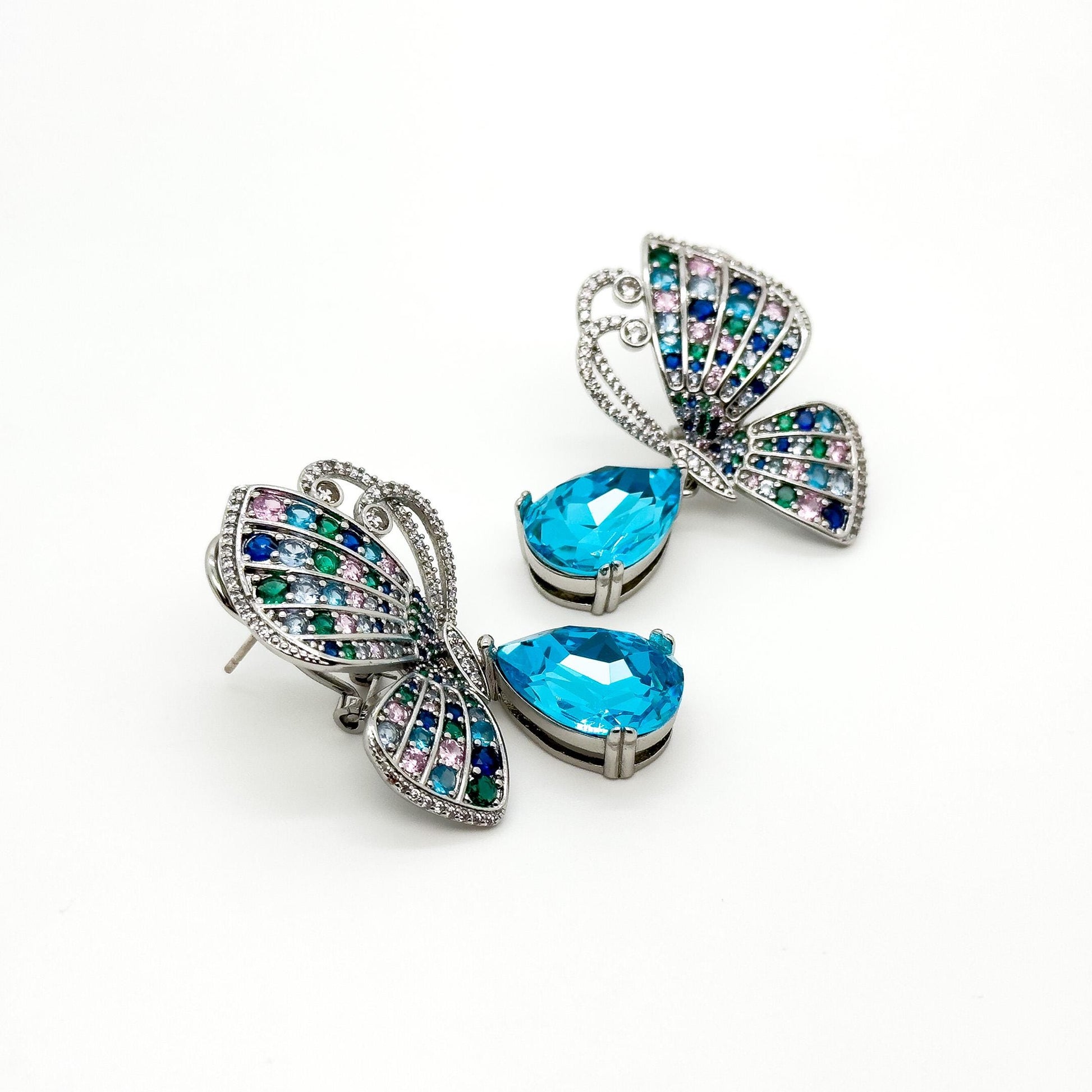 French Vintage Butterfly Stud Earrings with Zircon Copper Detail