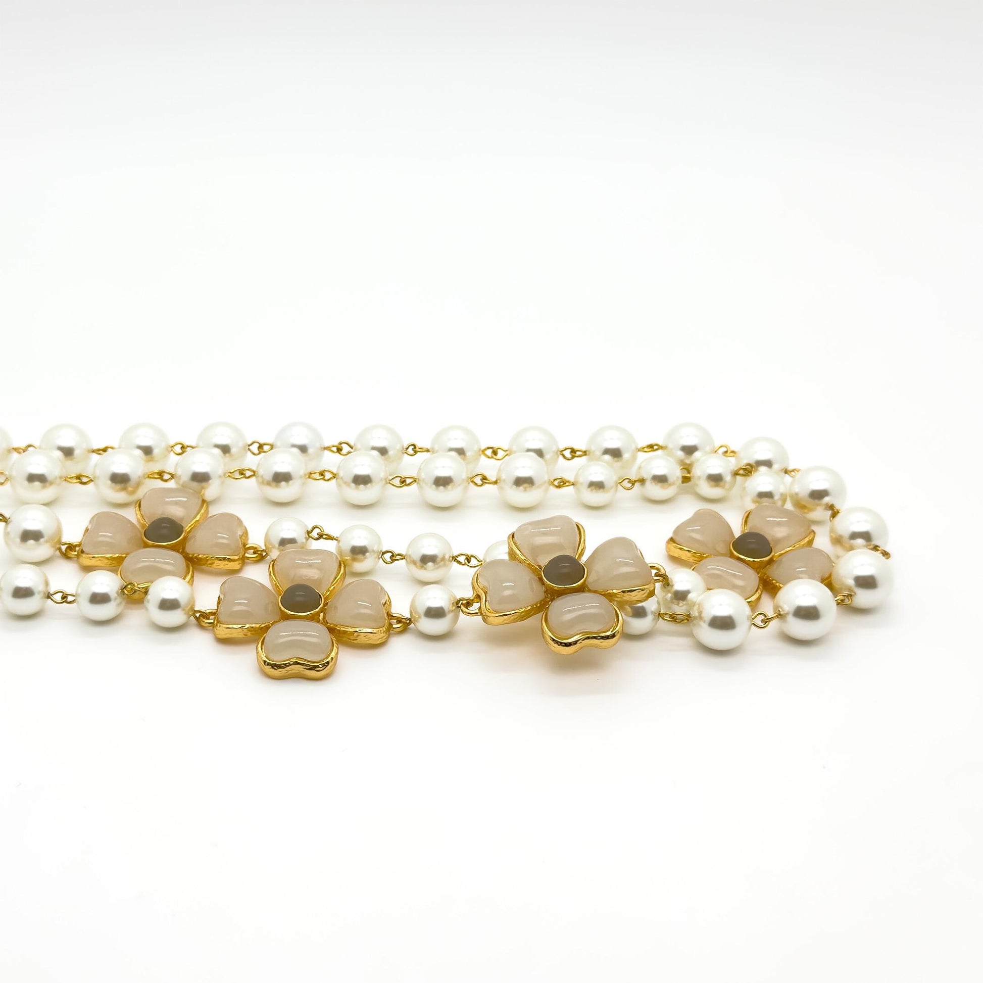 Vintage Palace Pearl Flower Long Beaded Dress Necklace