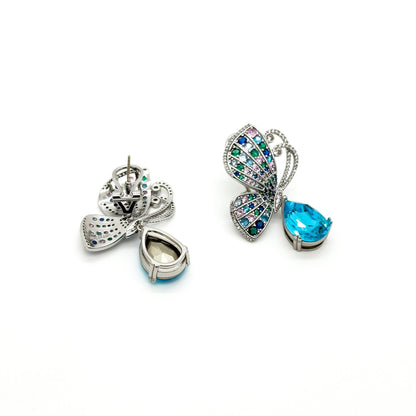 French Vintage Butterfly Stud Earrings with Zircon Copper Detail