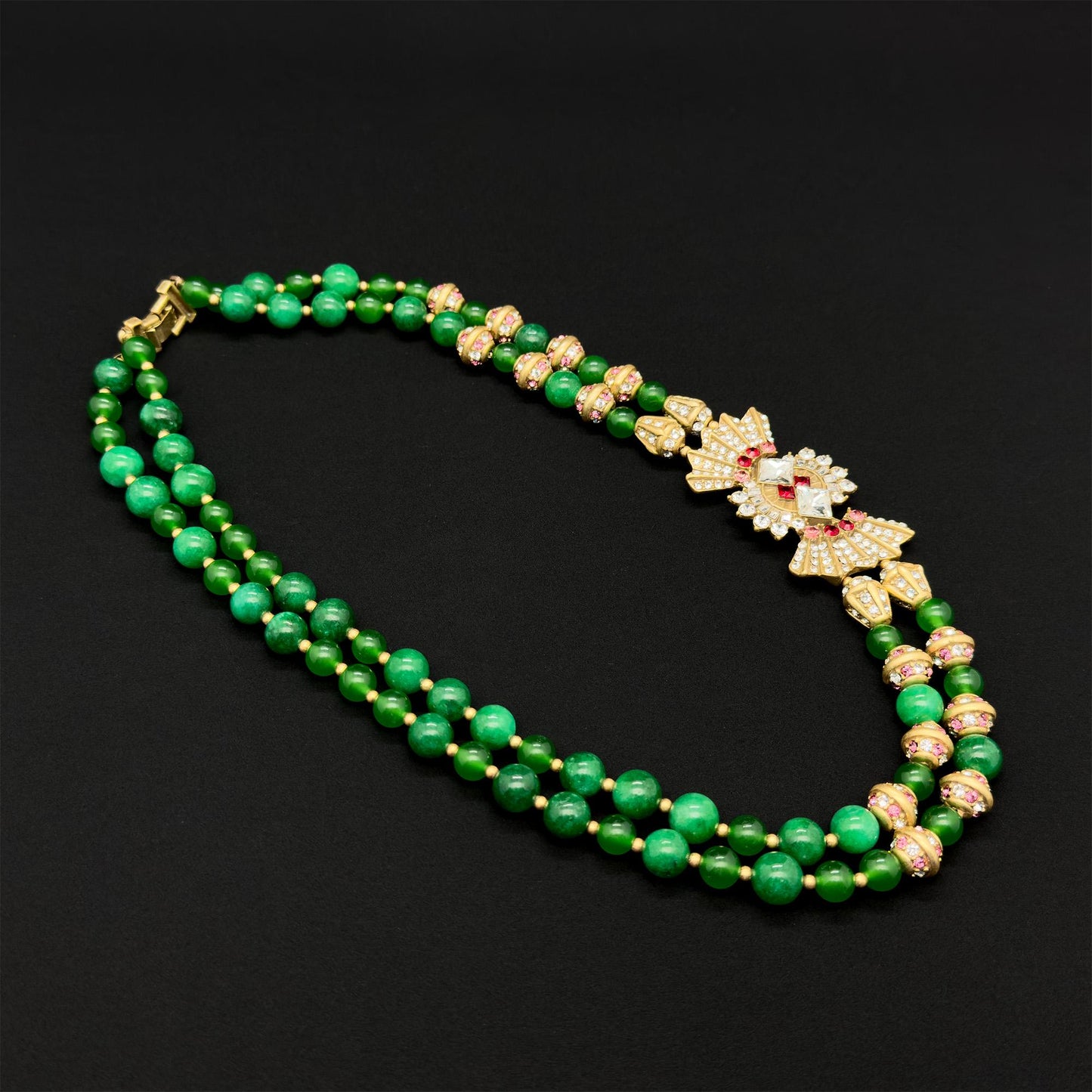 Vintage Art Deco Beaded Emerald Glass Necklace with Bow Accent