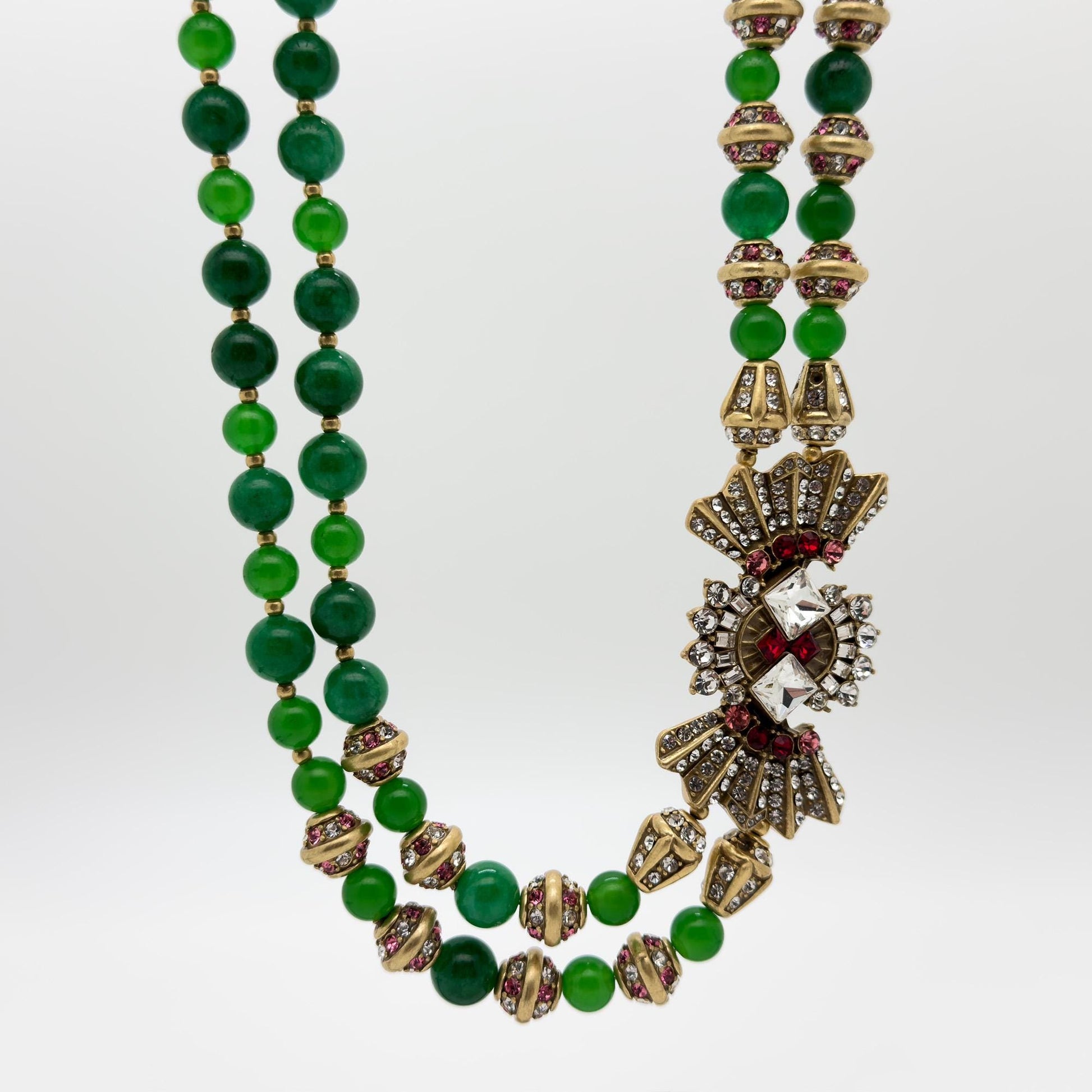 Vintage Art Deco Beaded Emerald Glass Necklace with Bow Accent
