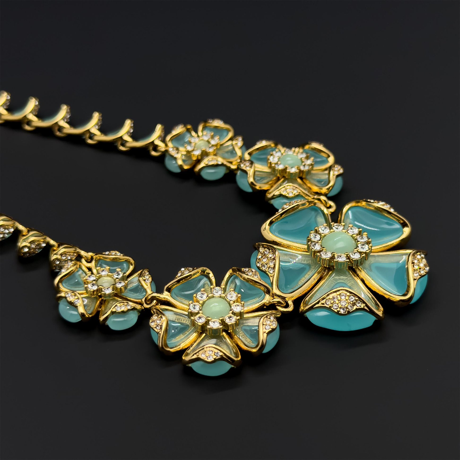 Vintage Palace Blue Flower Crystal Necklace Statement Dress Jewellery