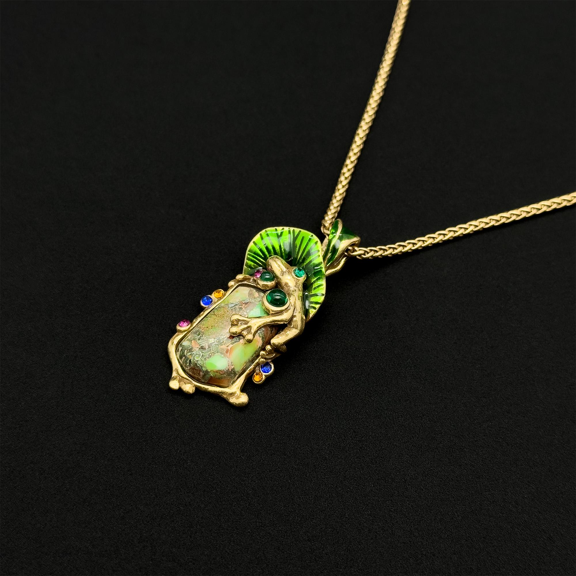 Art Deco Frog Pendant Necklace – Copper Glass Ethnic Jewellery