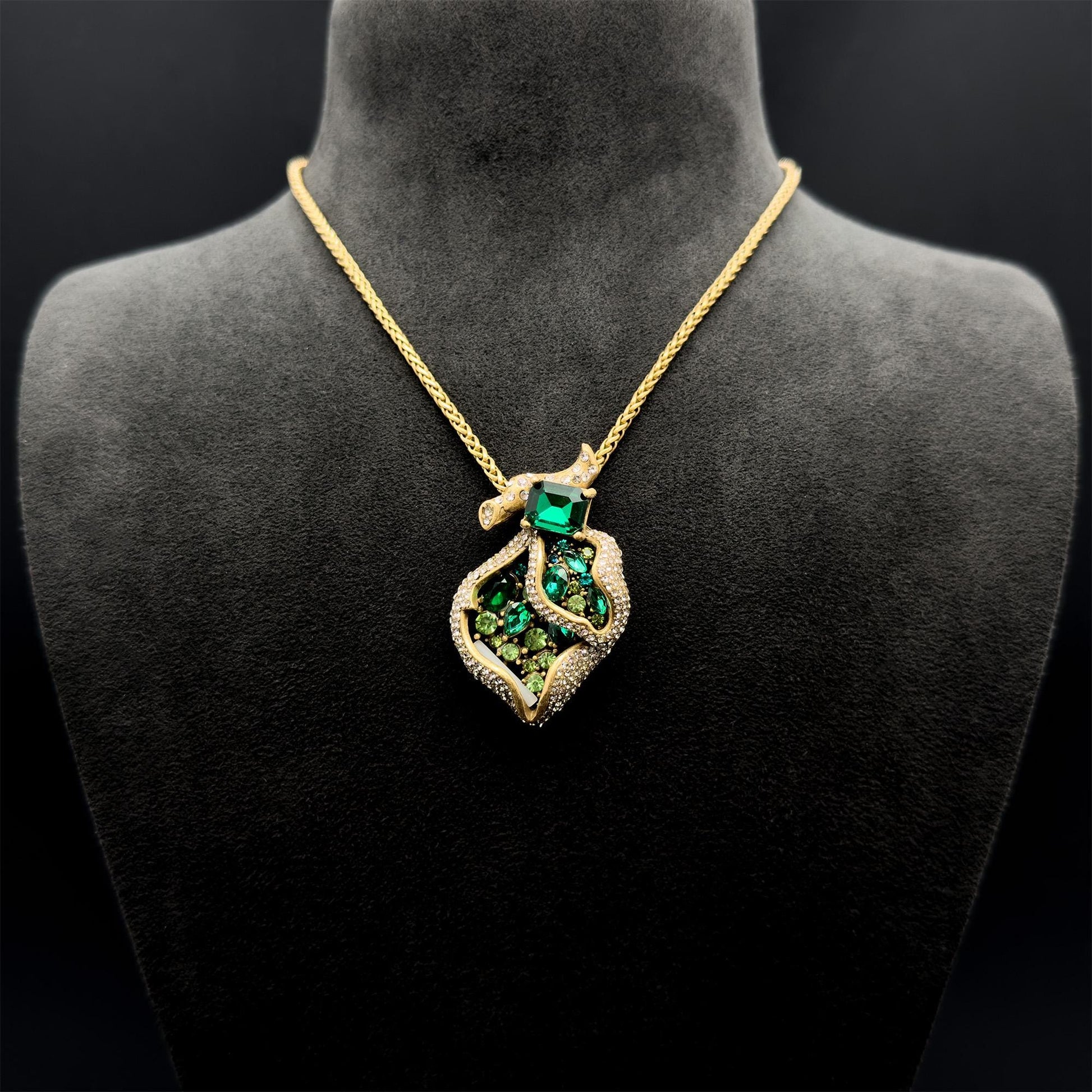 Art Deco Heart Pendant Necklace and Zircon Leaf Earrings Set