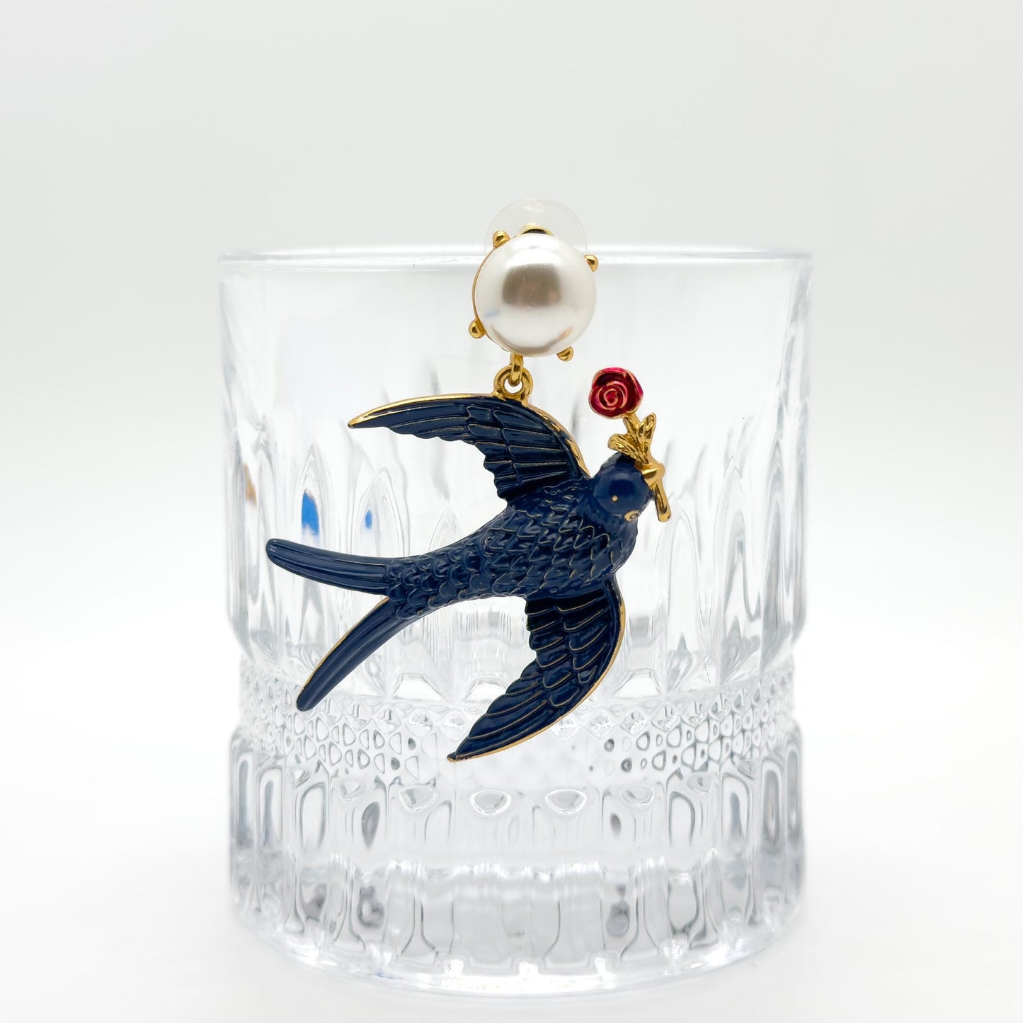 French Vintage Petrel Pearl Enamel Necklace and Earrings Set