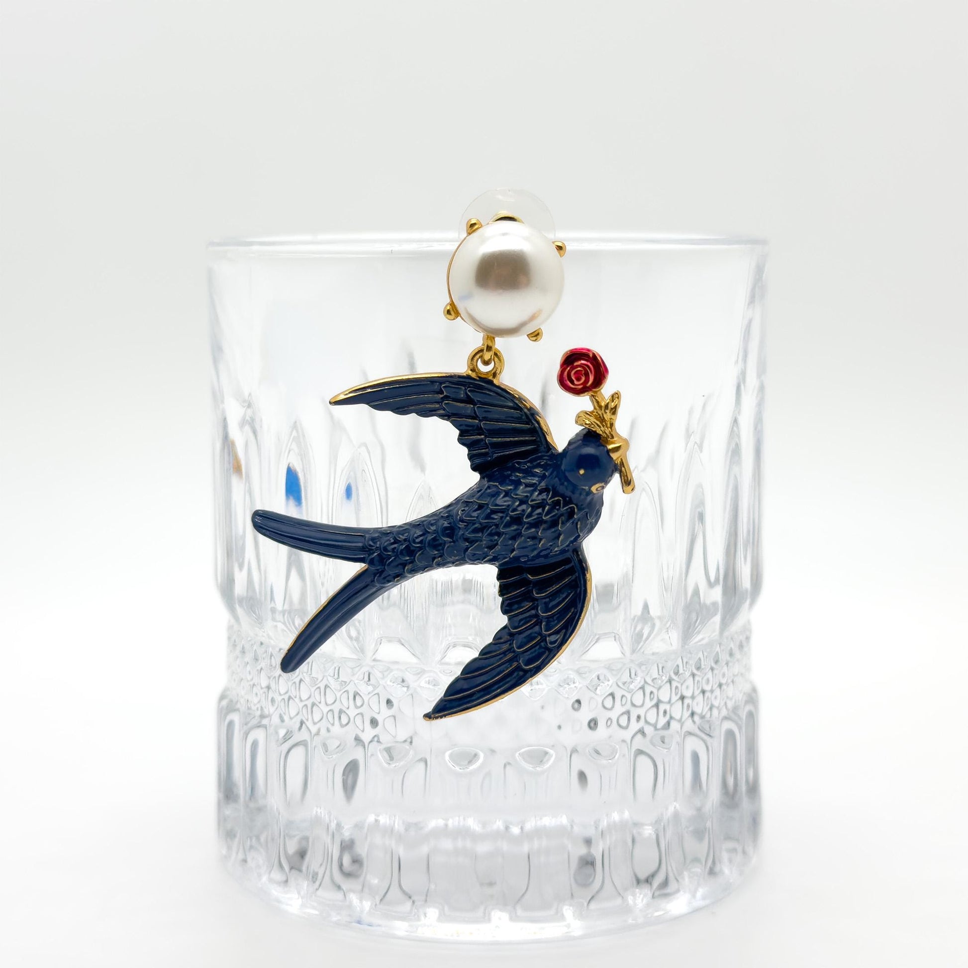 French Vintage Petrel Pearl Enamel Necklace and Earrings Set