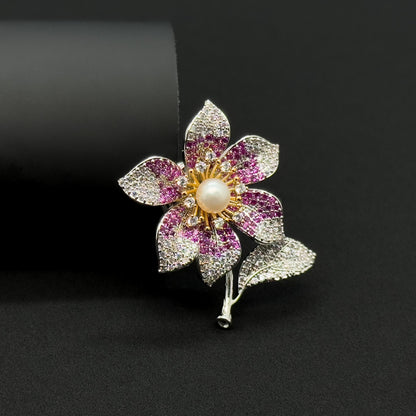 Four-Leaf Clover Crystal Flower Brooch Magnetic Pin for Women's Shirts