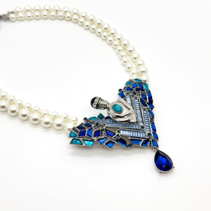 Art Deco Pearl Shell Pendant Necklace with Beaded Adjustable Chain