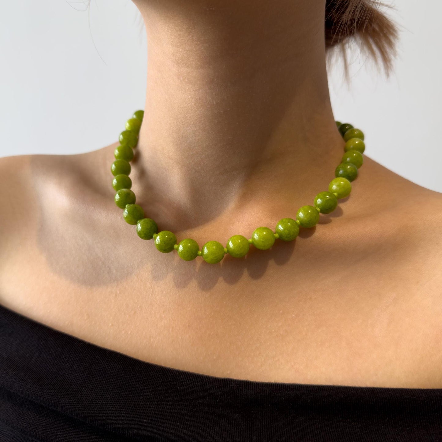 Art Deco Green Stone Beaded Necklace with Matching Bracelet Set