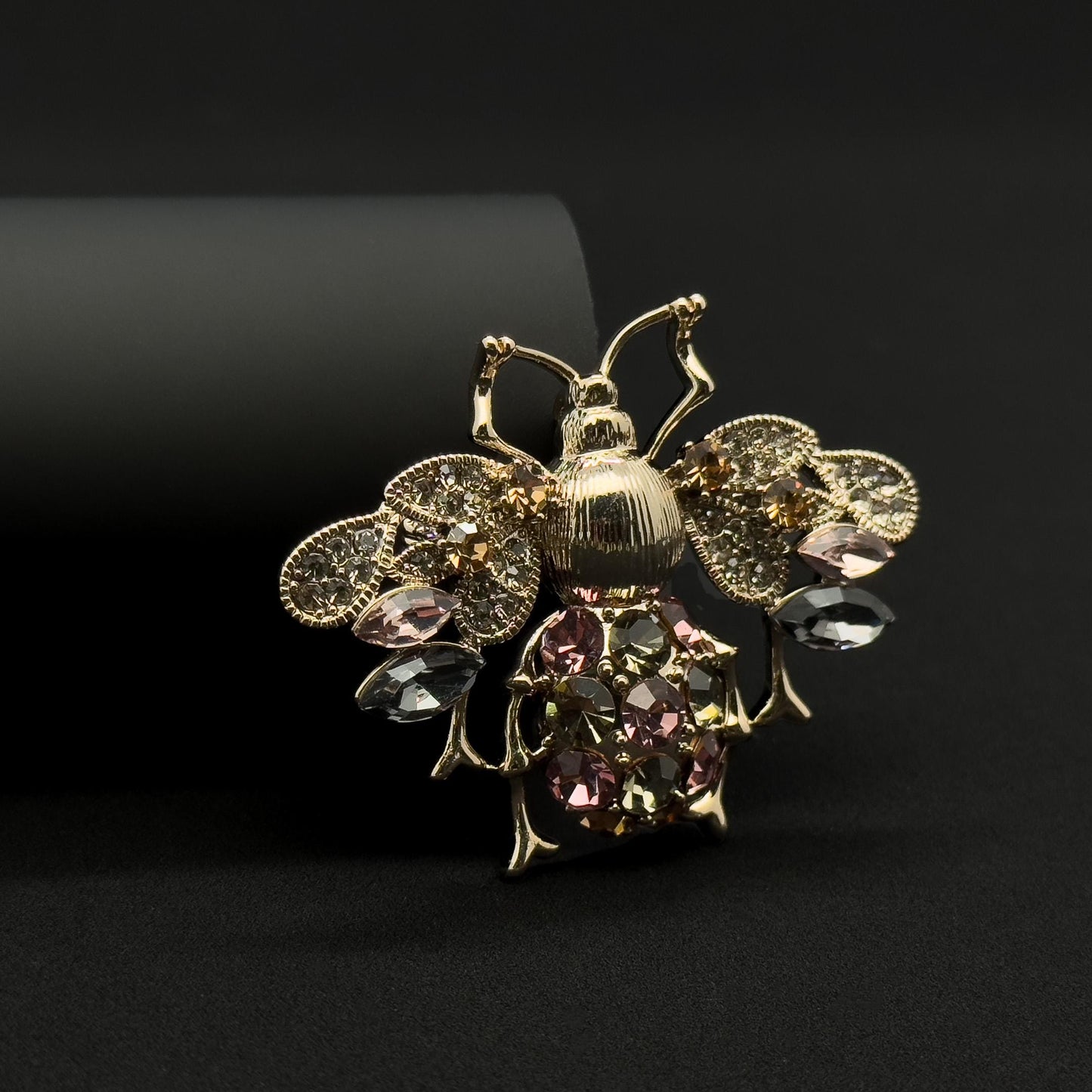 Vintage Bee Brooch Copper Zircon Retro Pendant Dual-Purpose Accessory