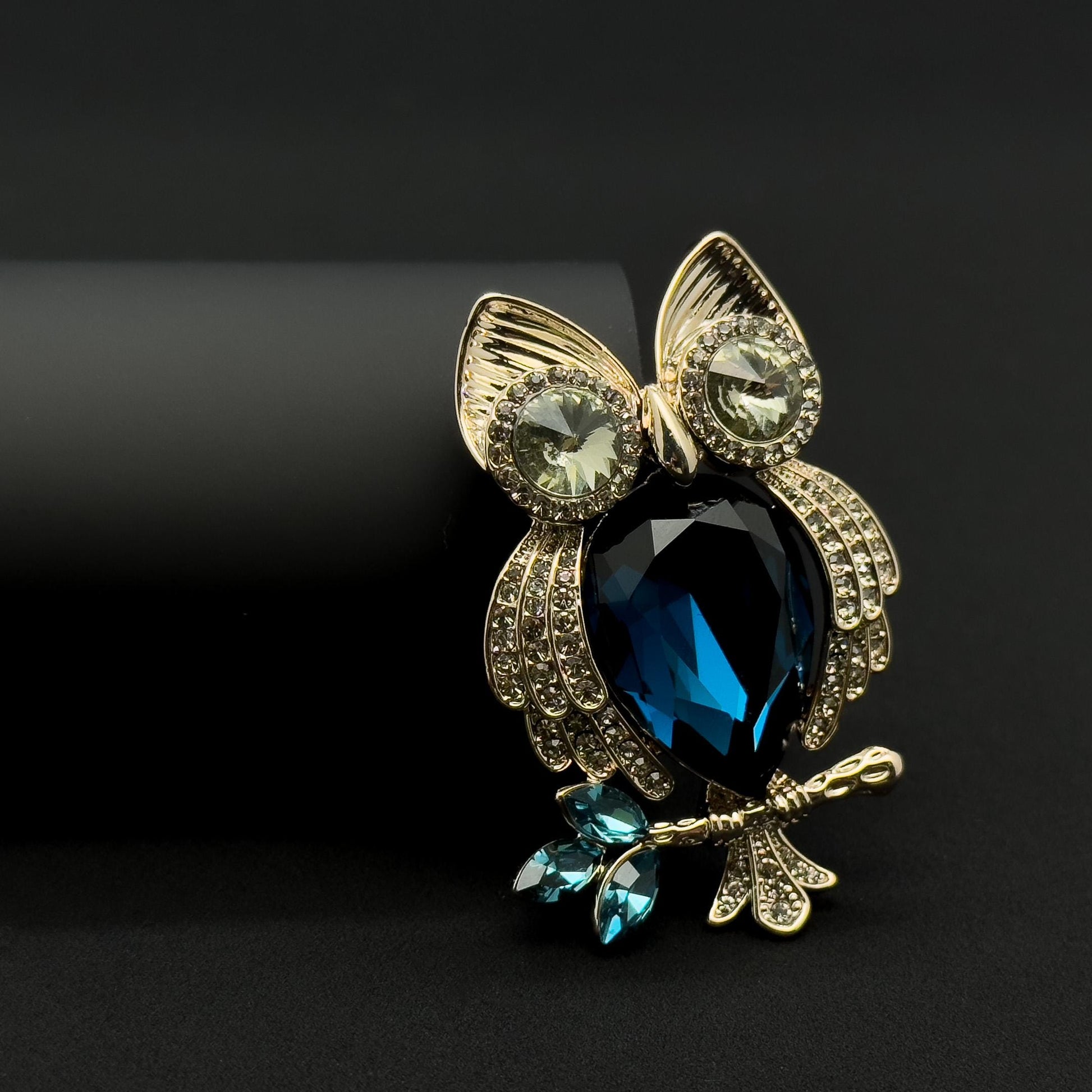 Vintage Crystal Owl Brooch Palace Style Dual-Purpose Pendant Brooch