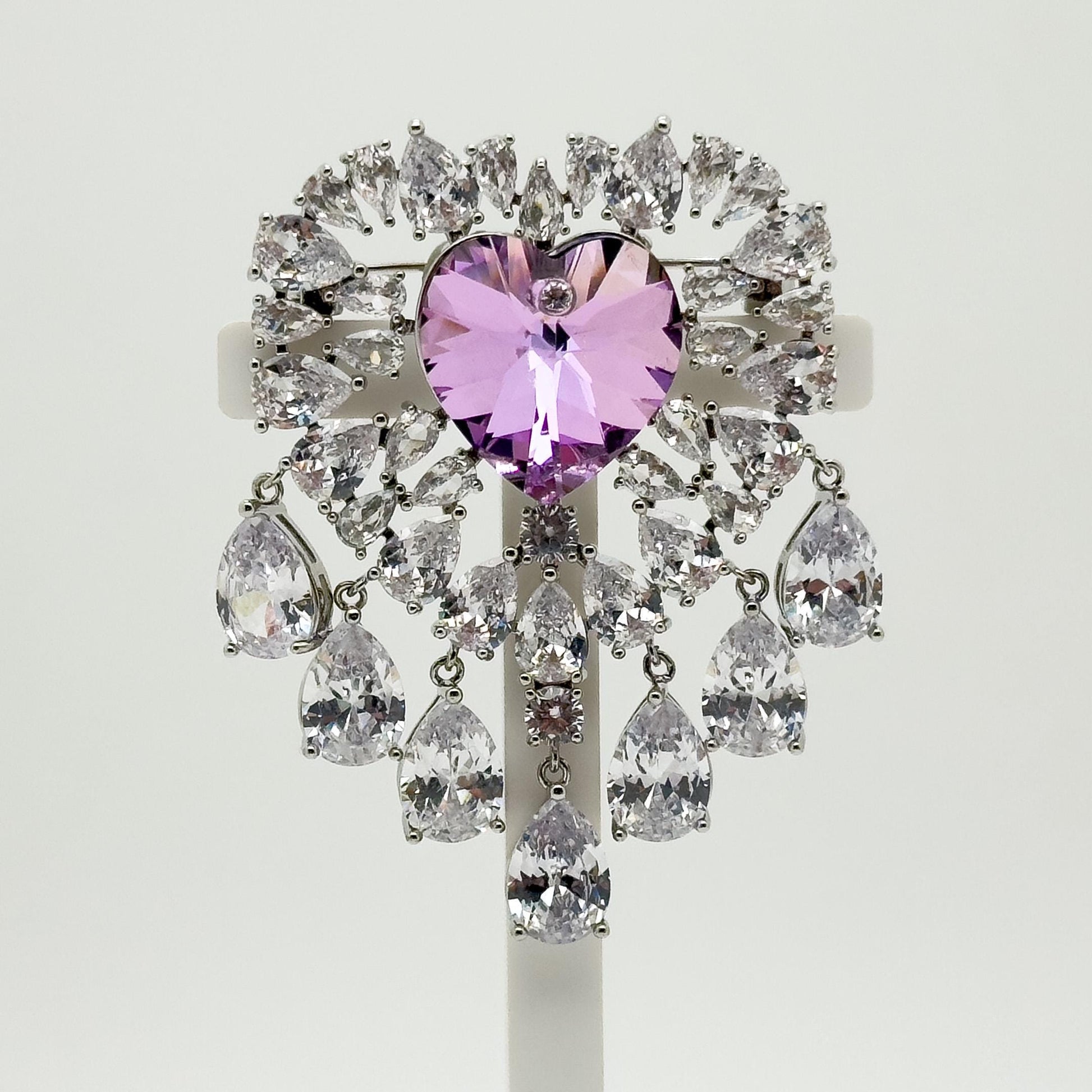 Luxury Exquisite Heart Brooch Pendant Sparkling Austrian Crystal Statement