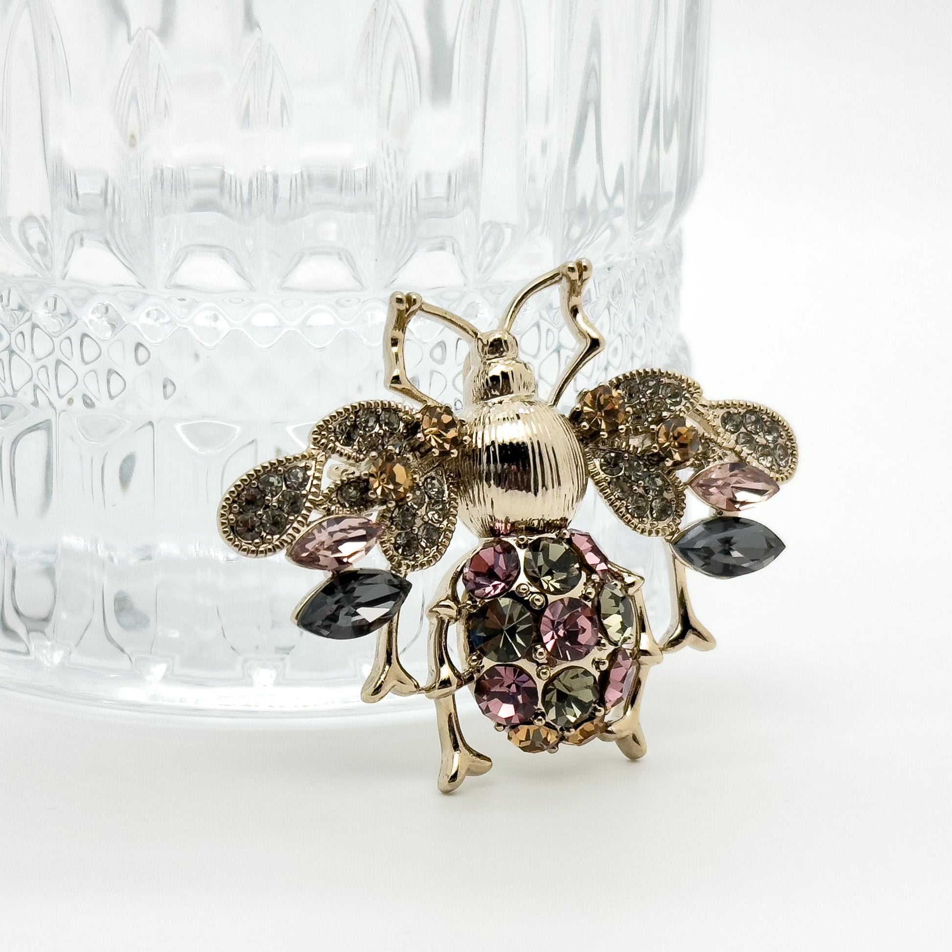 Vintage Bee Brooch Copper Zircon Retro Pendant Dual-Purpose Accessory