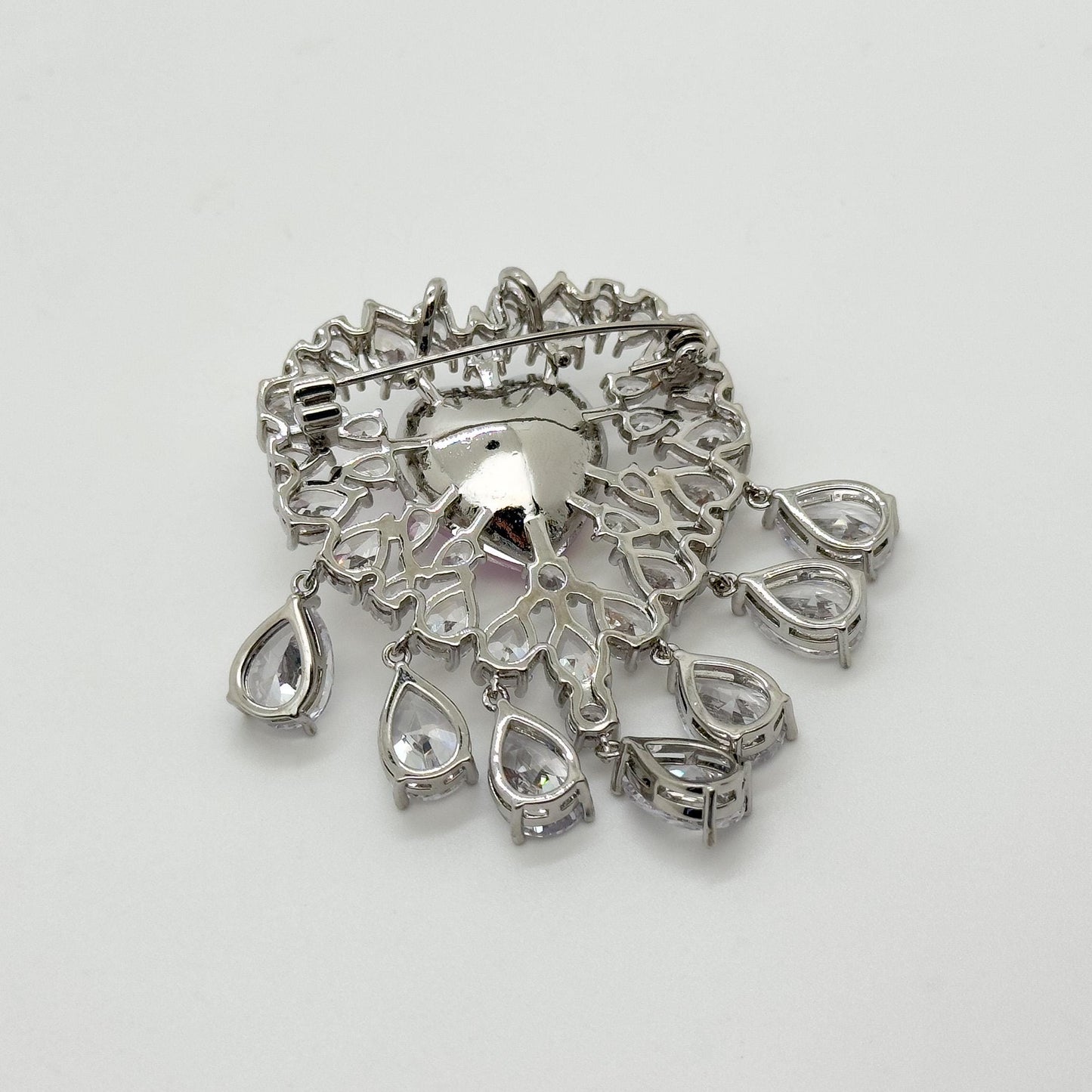 Luxury Exquisite Heart Brooch Pendant Sparkling Austrian Crystal Statement