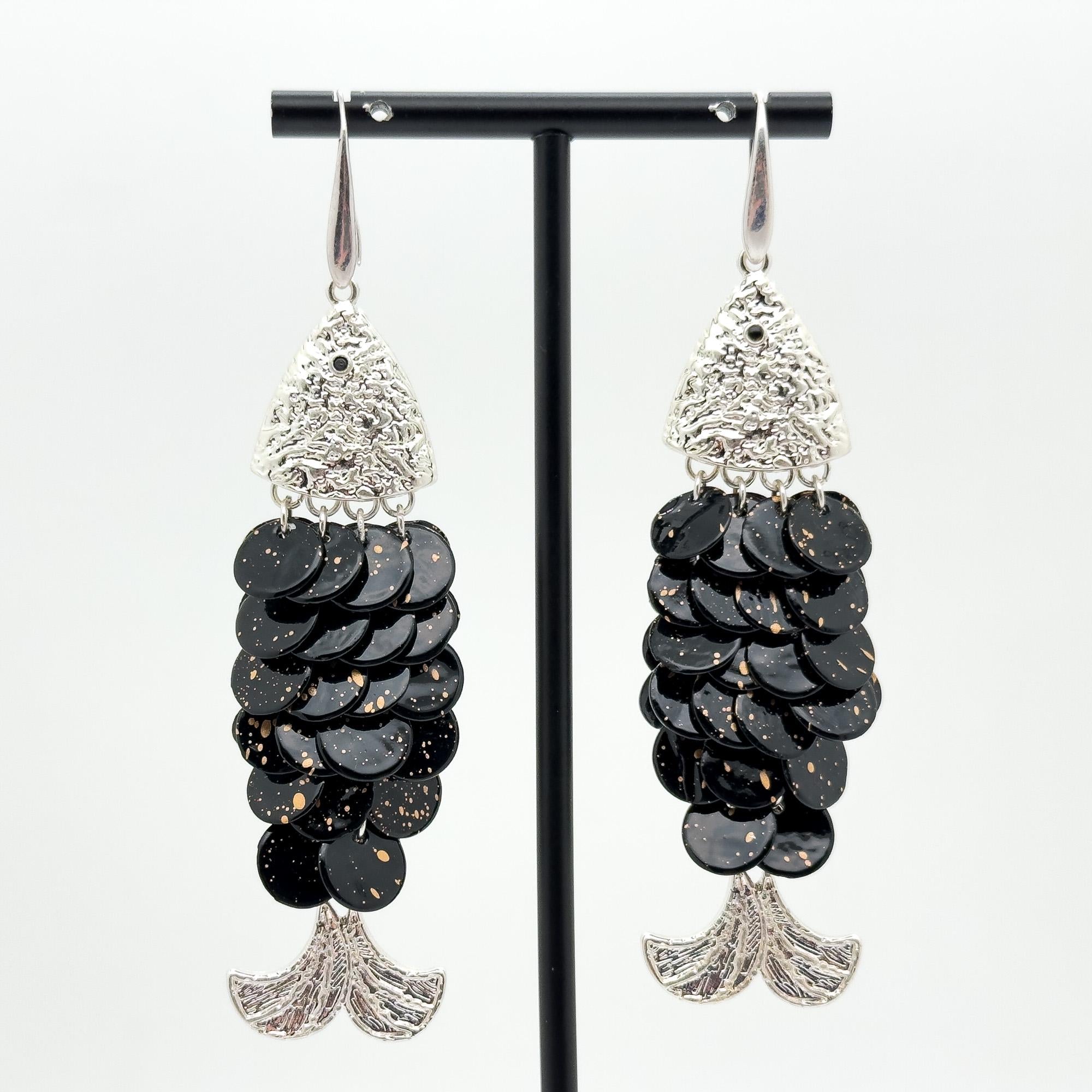 Vintage Art Deco Fish Scale Dangle Earrings Mother-of-Pearl