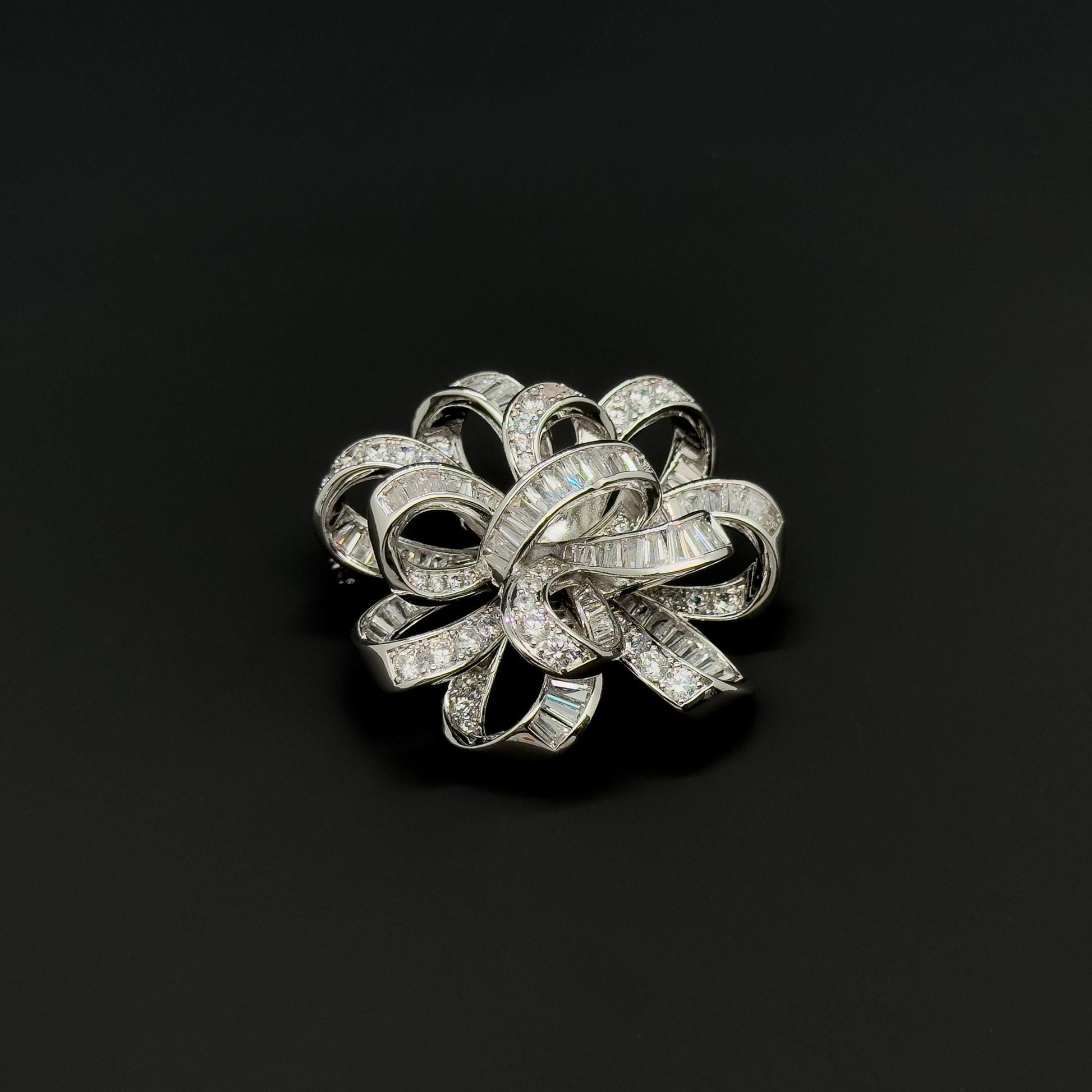 French Crystal Bow Brooch for Women Elegant Zircon Copper Pin