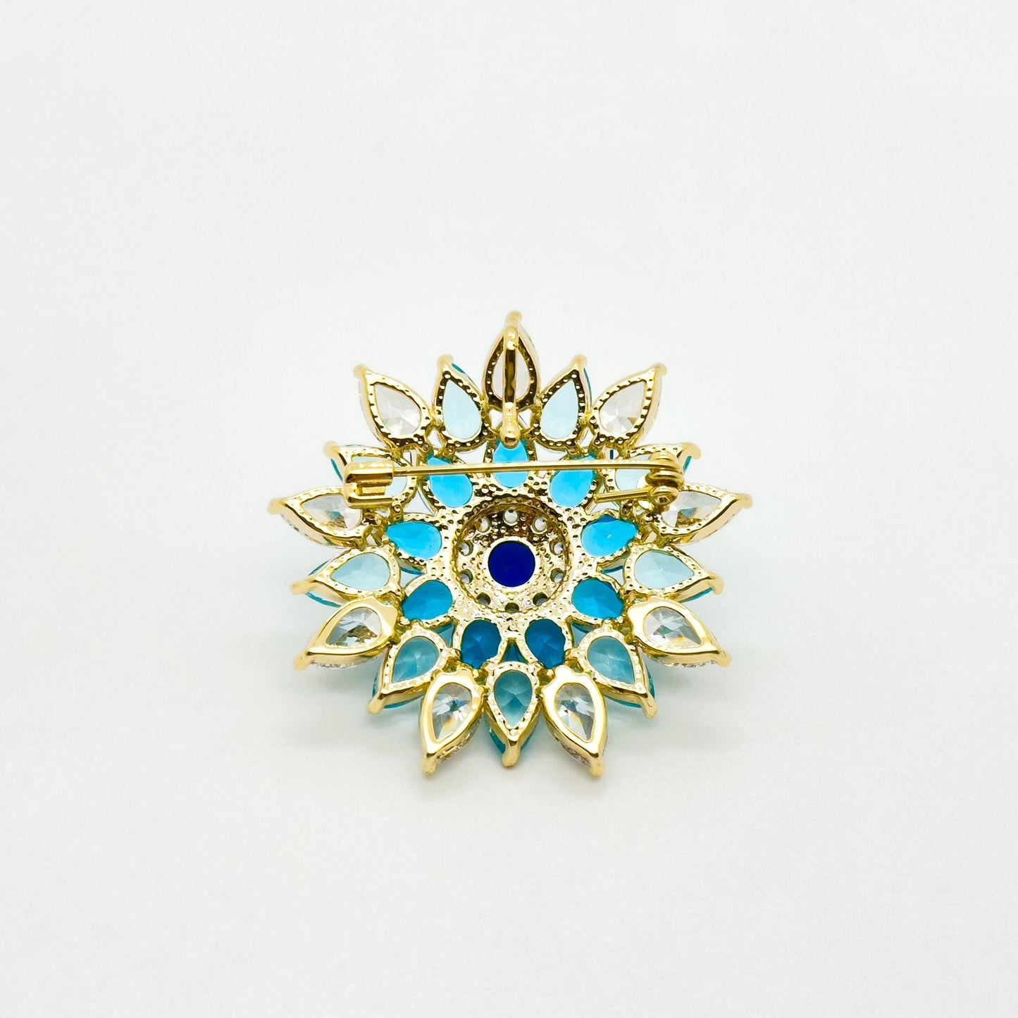 Blue Snowflake Zircon Brooch Pendant Dual-Use Copper Pin