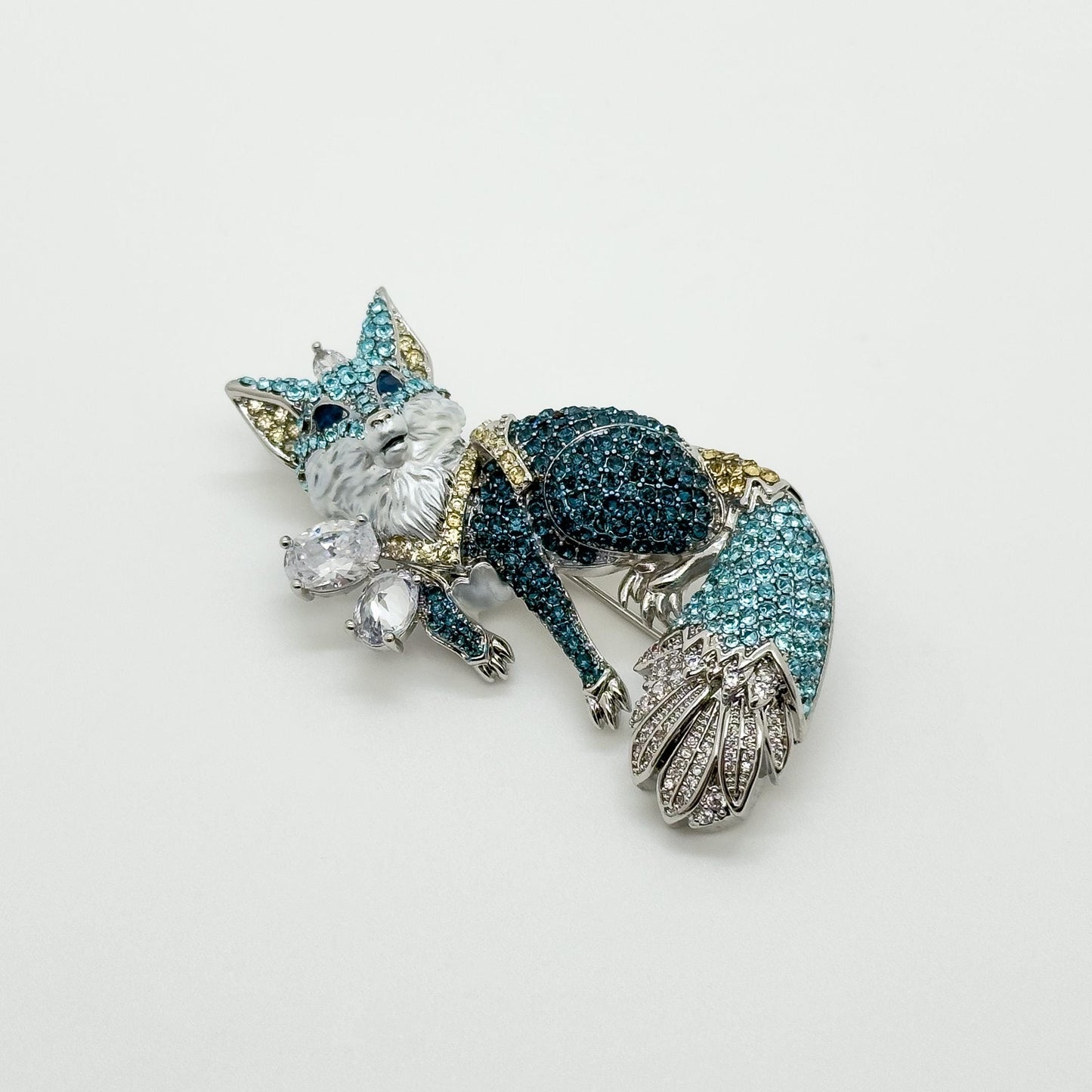 Creative Crystal Fox Brooch Copper Pin with Rhinestones Detail