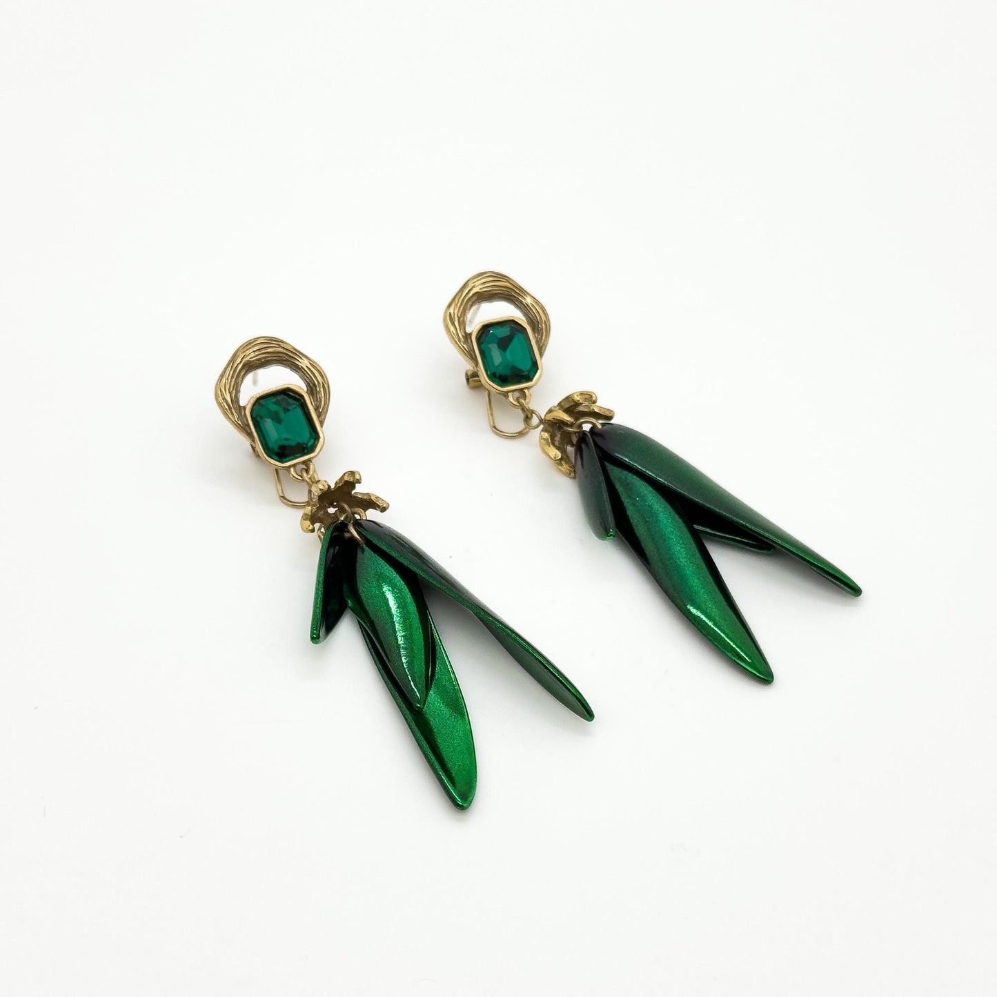 Vintage Art Deco Beetle Wings Emerald Enamel Zircon Stud Earrings