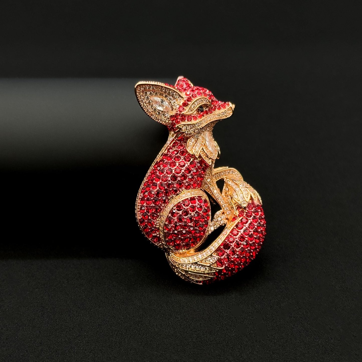 Creative Crystal Fox Brooch Copper Pin with Rhinestones Detail