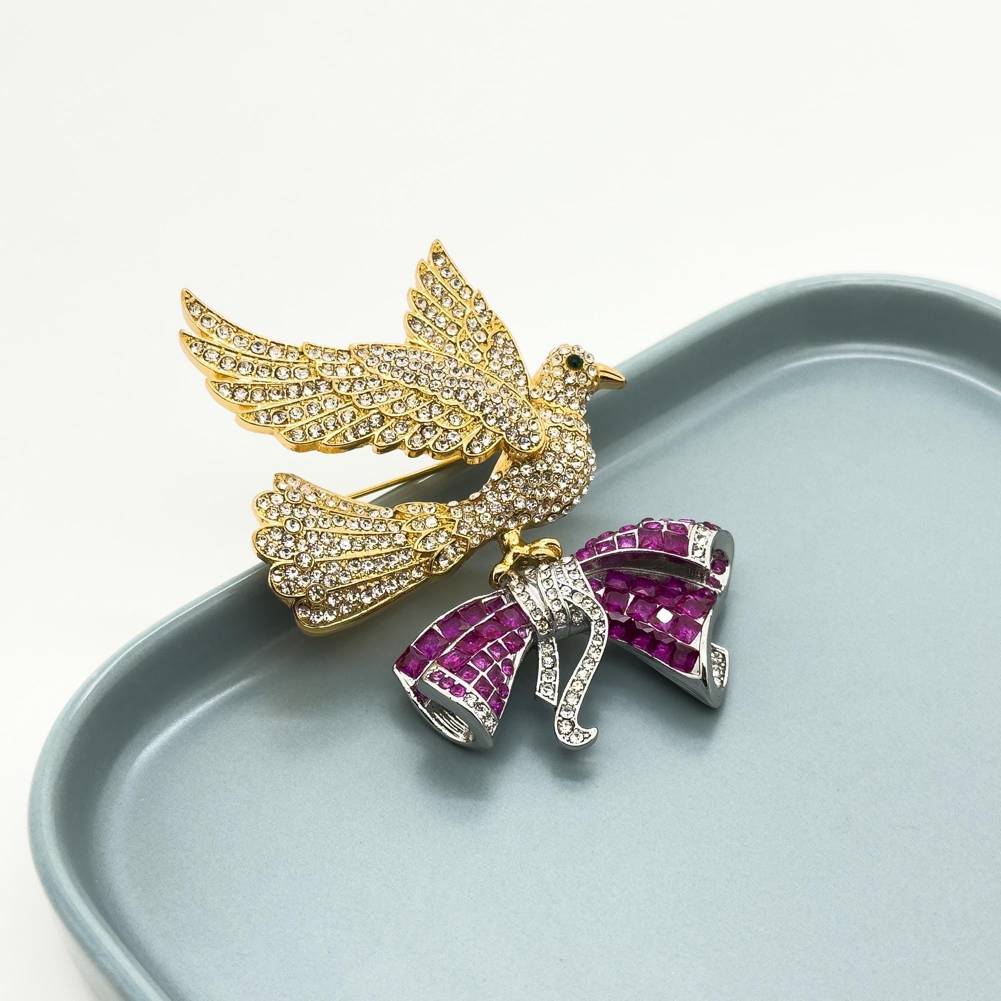 Art Deco Pigeon Bird Brooch Rhinestone Crystal Copper Pin