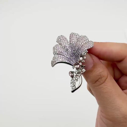 Luxury Ginkgo Leaf 3D Brooch